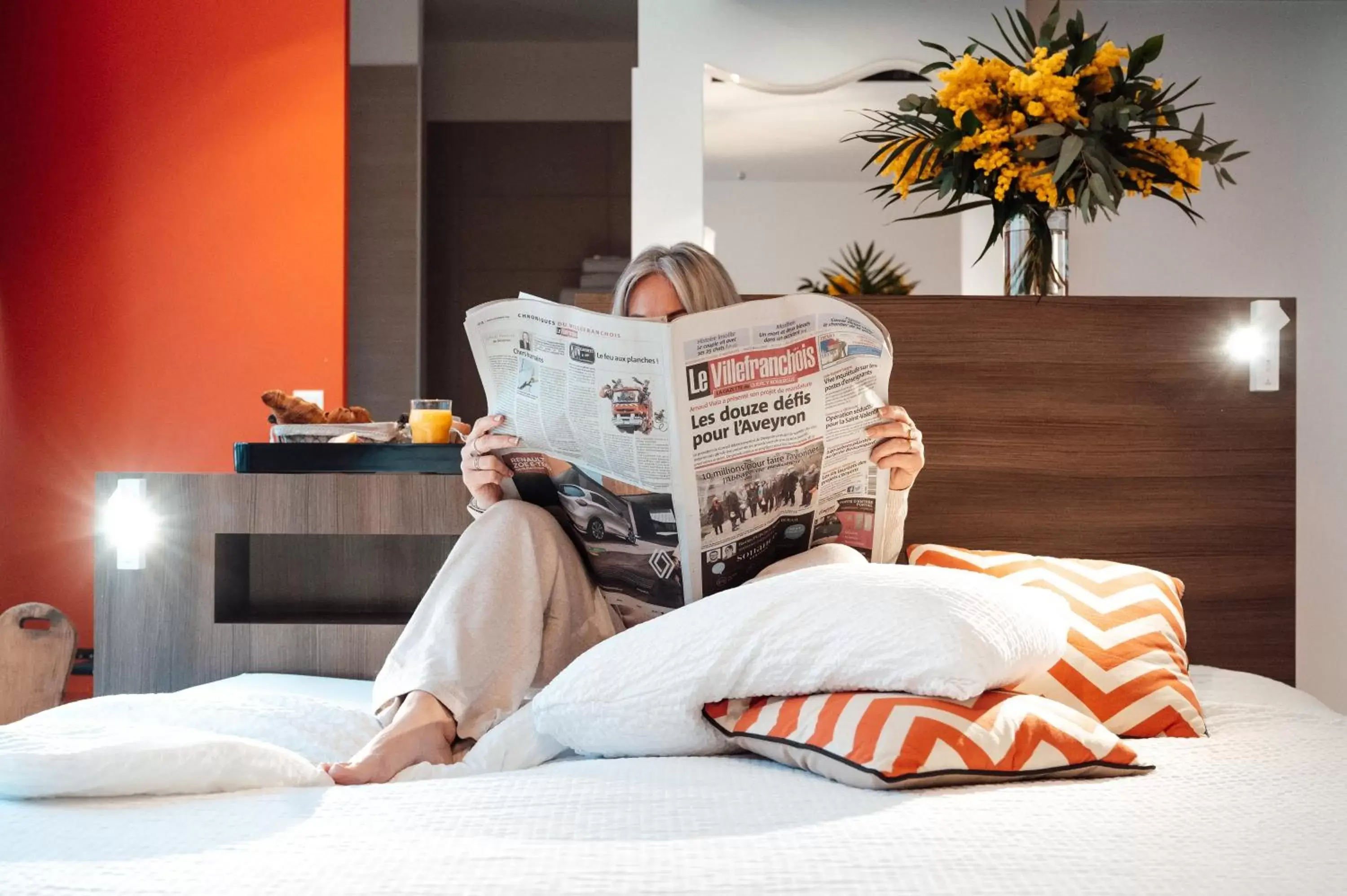 Standard Suite in Urban Style LES FLEURINES Standard Suite in Urban Style LES FLEURINES