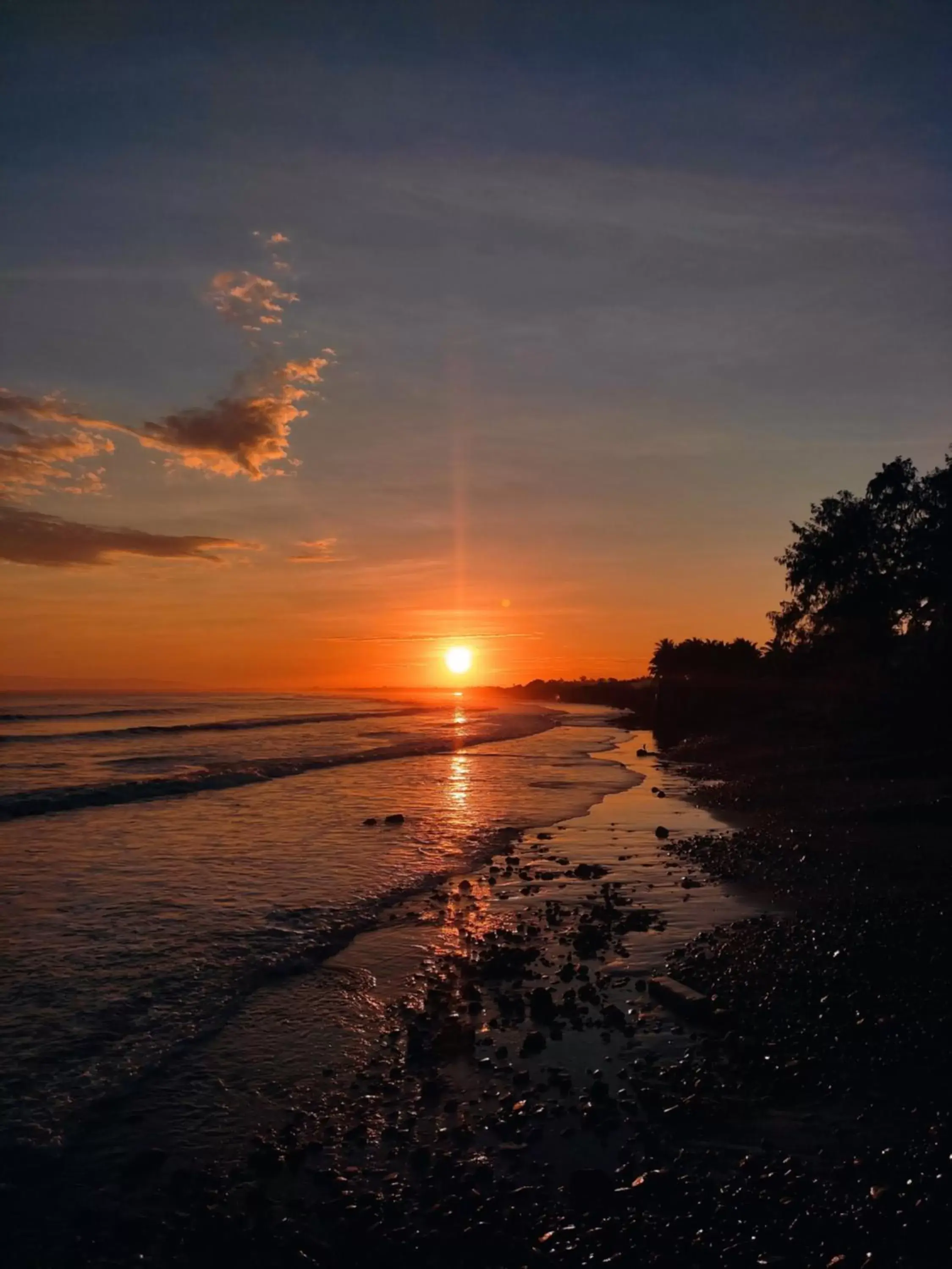 Beach in Olana Bed and Breakfast Beach in Olana Bed and Breakfast