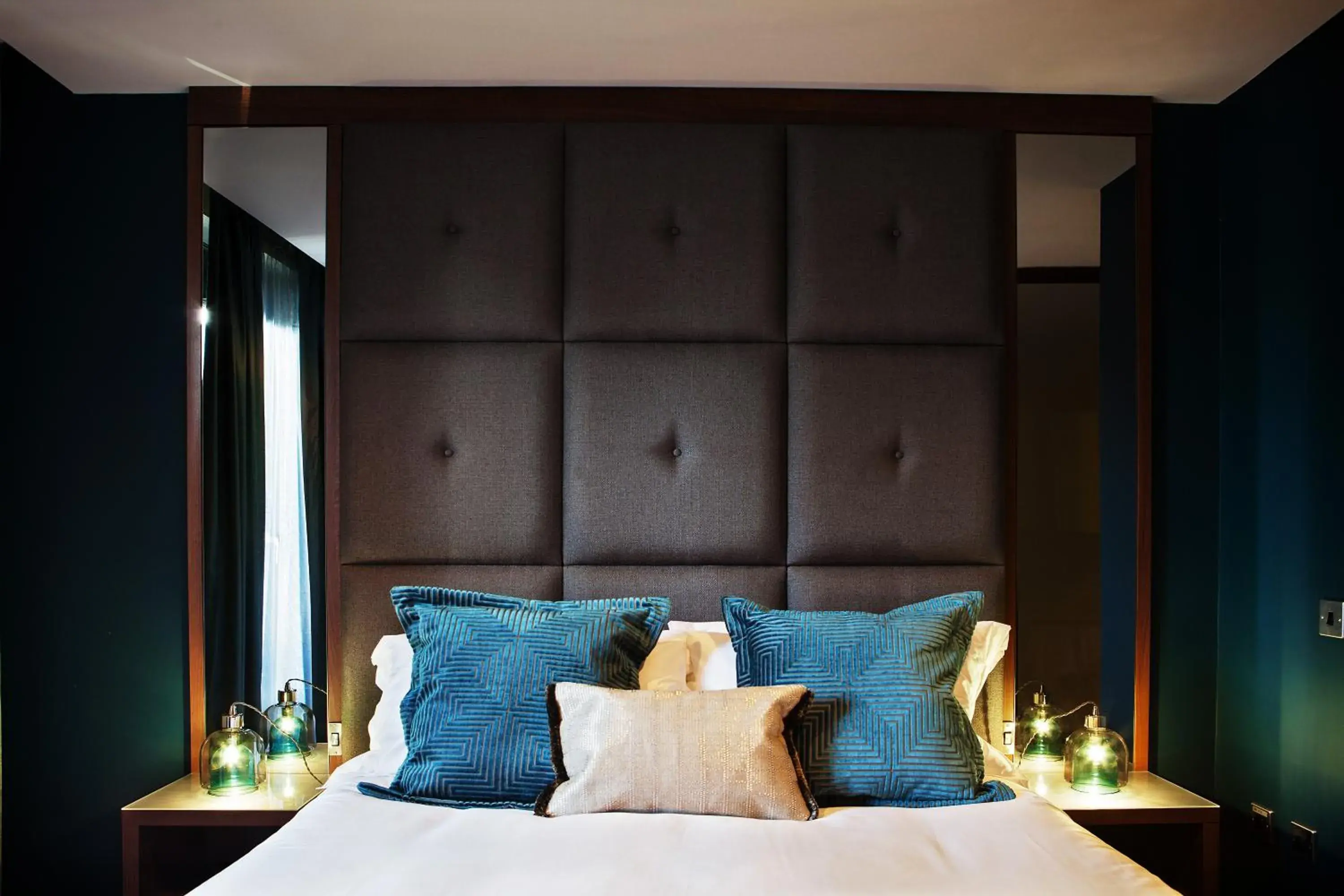 King Room with Roll-In Shower - Disability Access in San Pietro Hotel & Restaurant King Room with Roll-In Shower - Disability Access in San Pietro Hotel & Restaurant