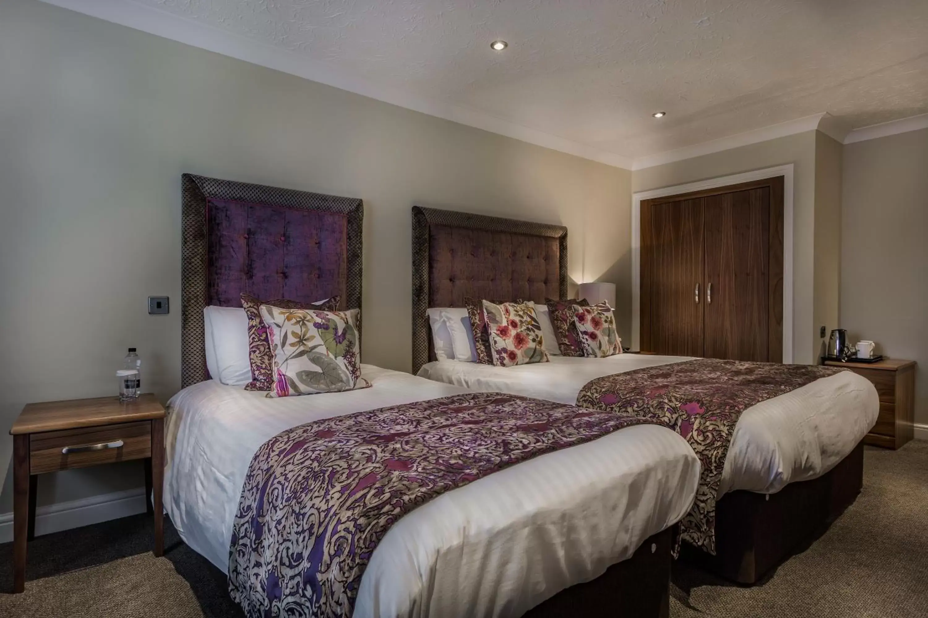 Superior Family Room in The Admiral Rodney Hotel, Horncastle, Lincolnshire - The Coaching Inn Group Superior Family Room in The Admiral Rodney Hotel, Horncastle, Lincolnshire - The Coaching Inn Group