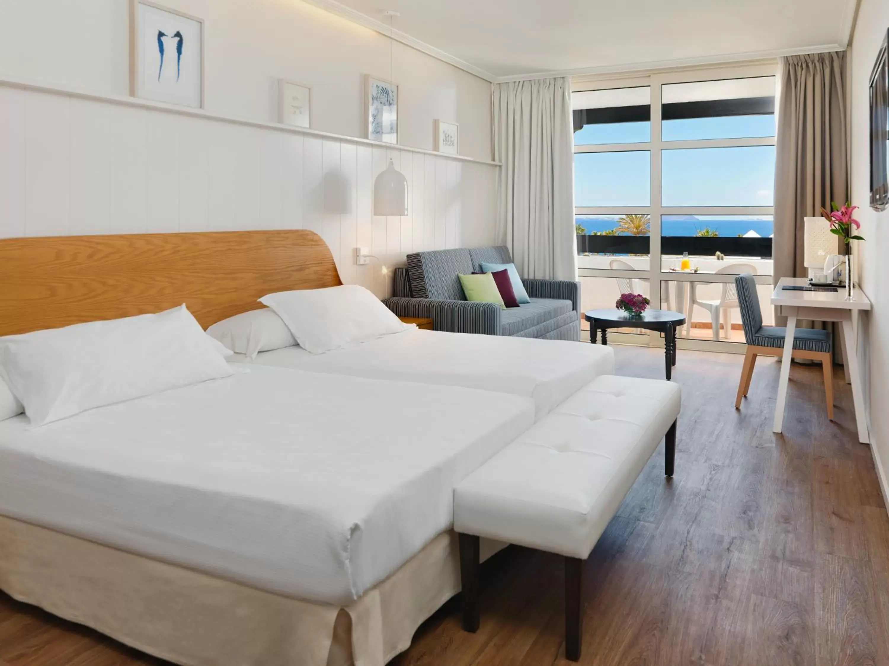 Double Privilege Room 2 Adults + 2 Children in H10 Rubicón Horizons Collection Double Privilege Room 2 Adults + 2 Children in H10 Rubicón Horizons Collection