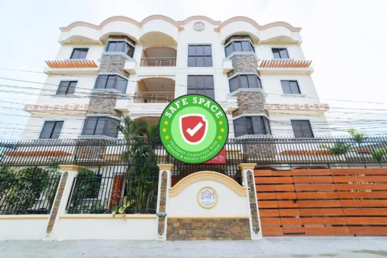 RedDoorz @ Q Abeto Street Mandurriao RedDoorz @ Q Abeto Street Mandurriao