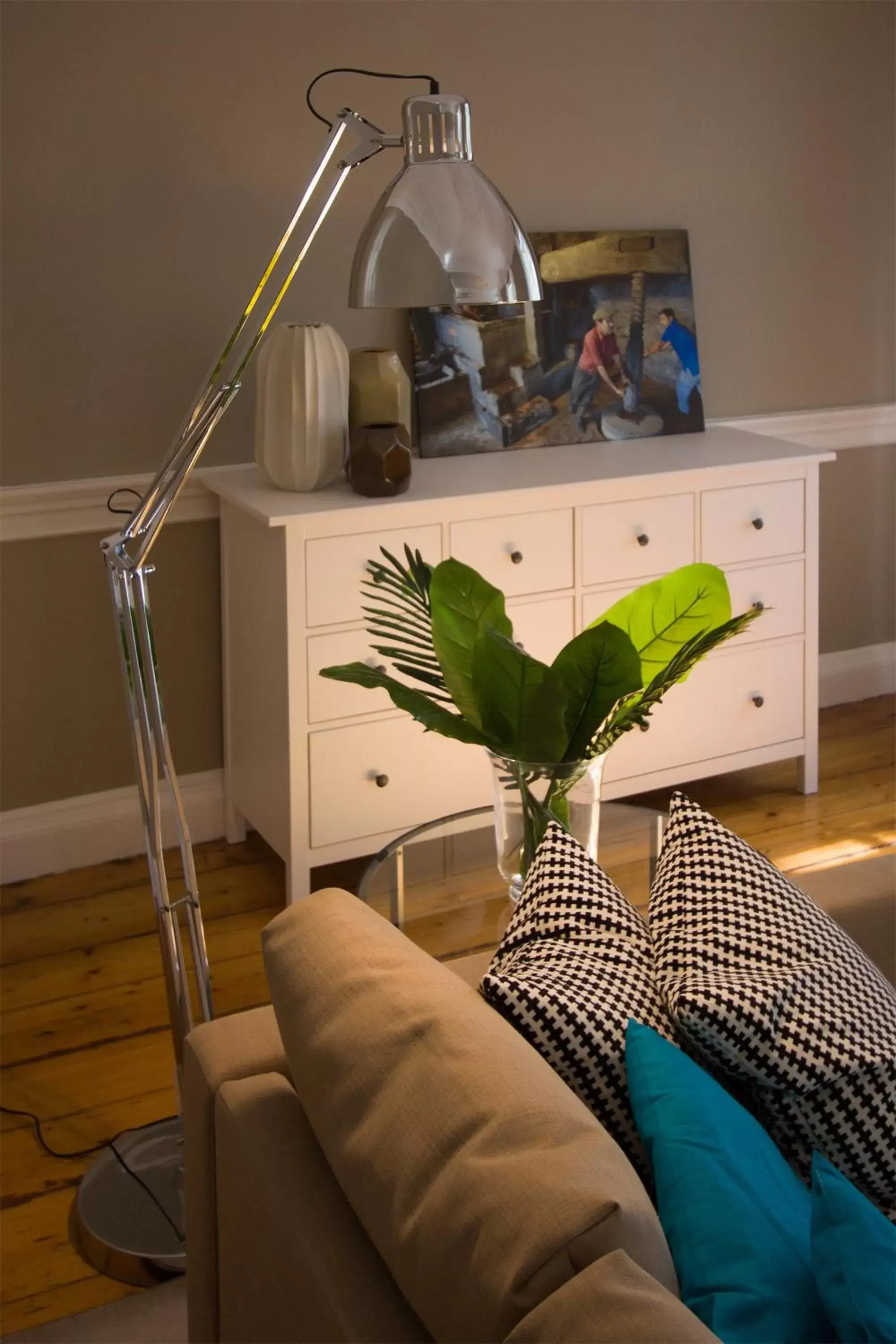 One-Bedroom Apartment (4 Adults) in The Wine Lodges by An Island Apart One-Bedroom Apartment (4 Adults) in The Wine Lodges by An Island Apart