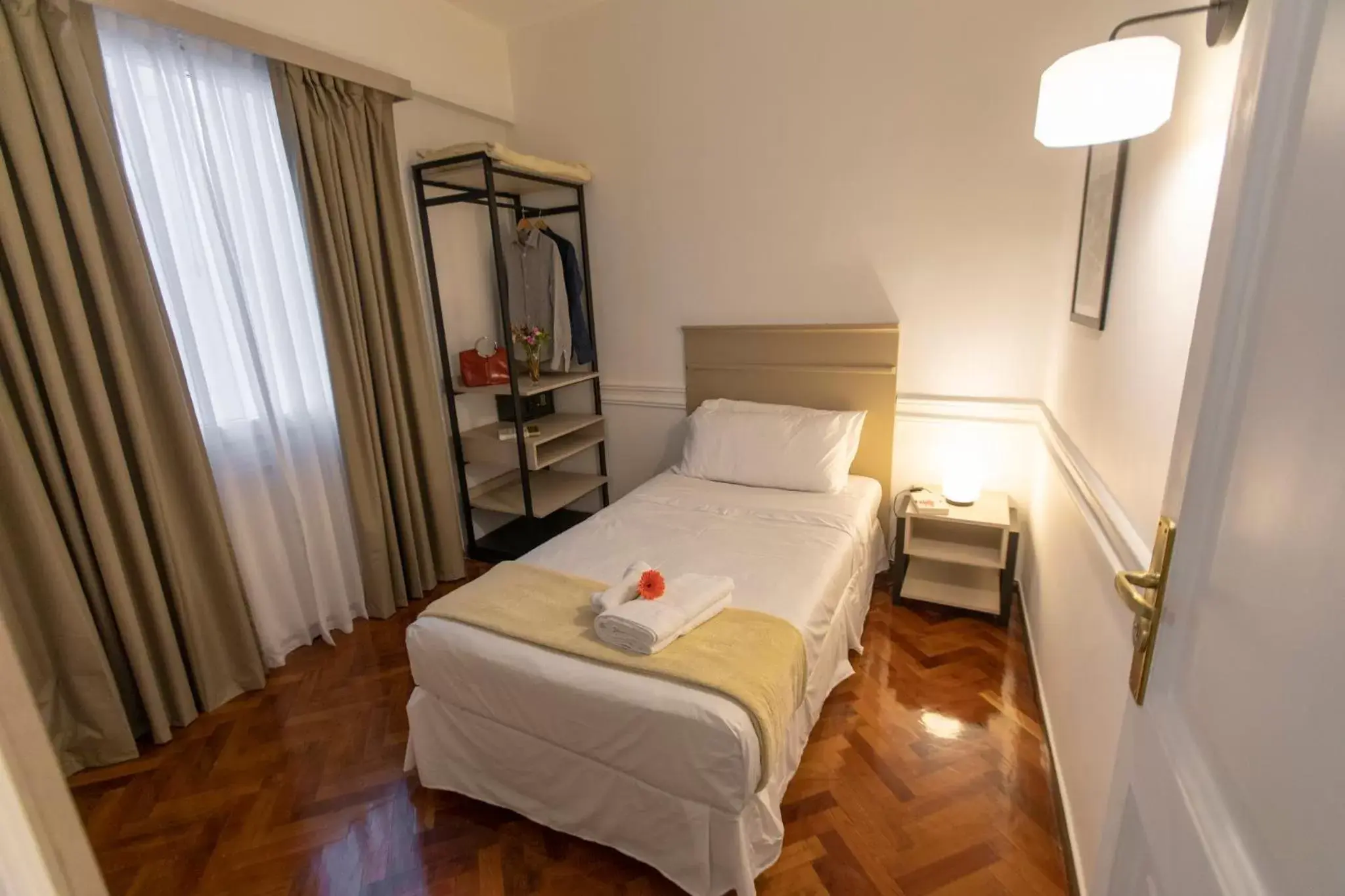 Standard Single Room in El Misti Hotel Buenos Aires Centro Standard Single Room in El Misti Hotel Buenos Aires Centro