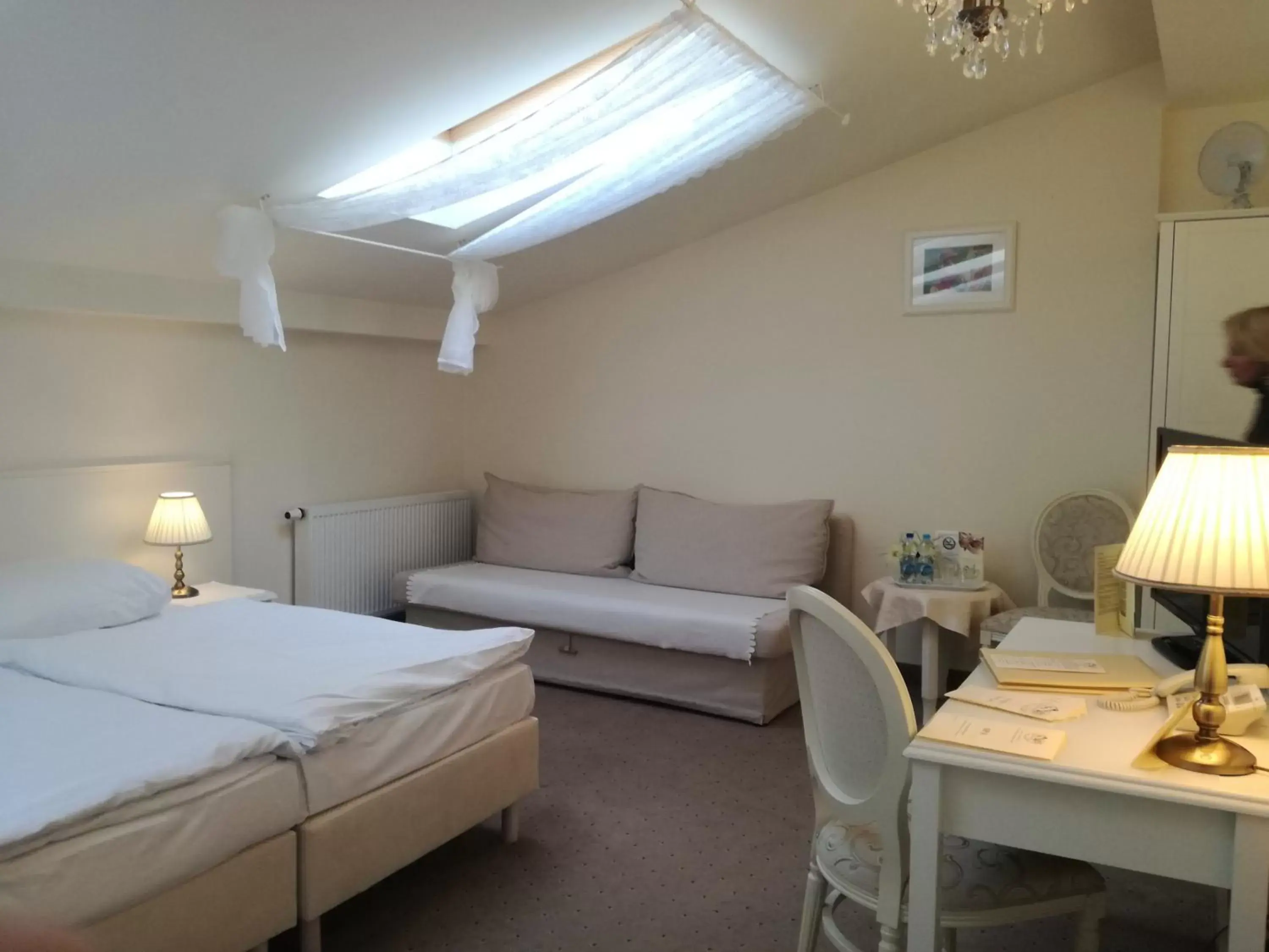 Standard Double or Twin Room - single occupancy in Hotel SPA Akacjowy Dwór Standard Double or Twin Room - single occupancy in Hotel SPA Akacjowy Dwór