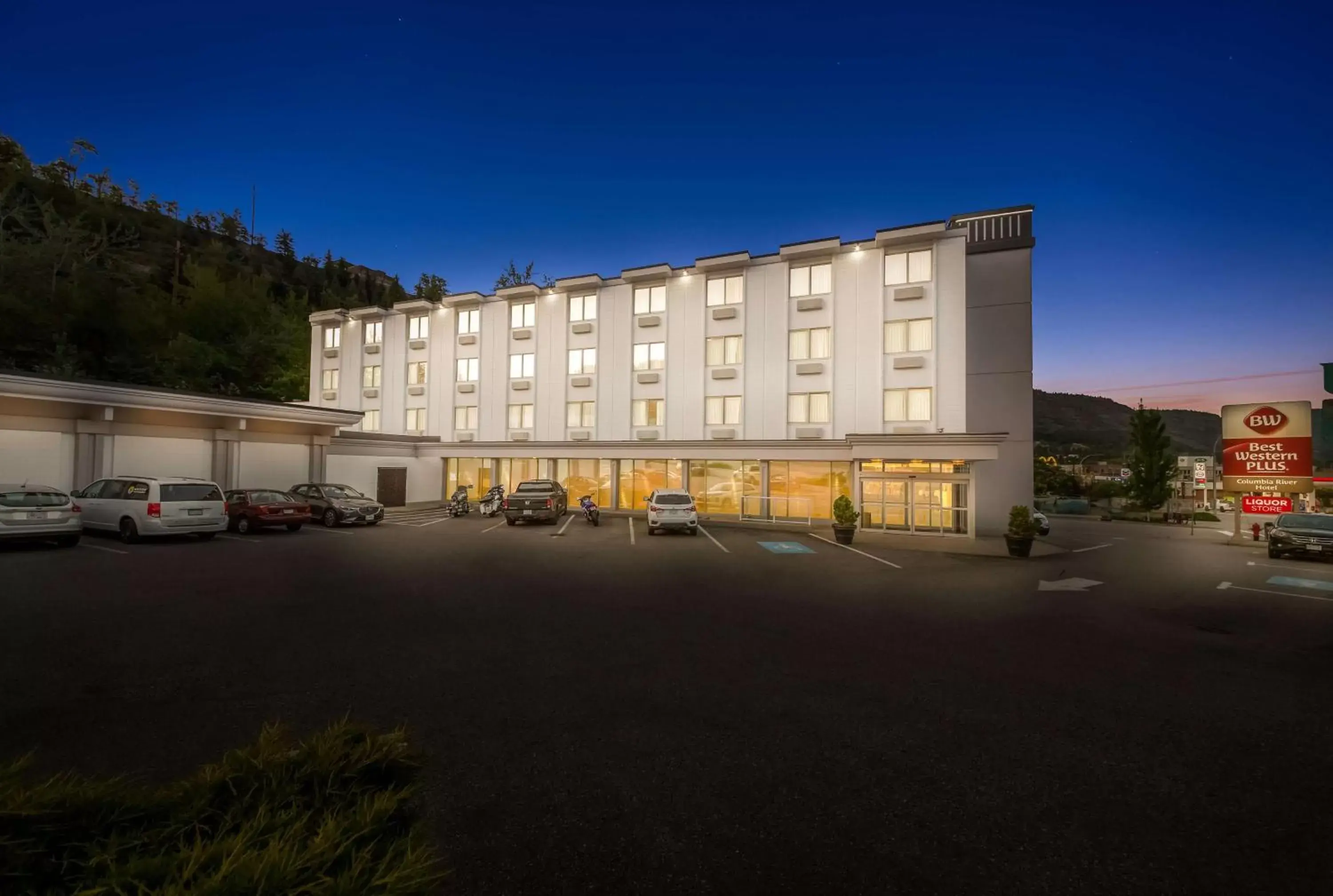 Best Western Plus Columbia River Hotel Best Western Plus Columbia River Hotel