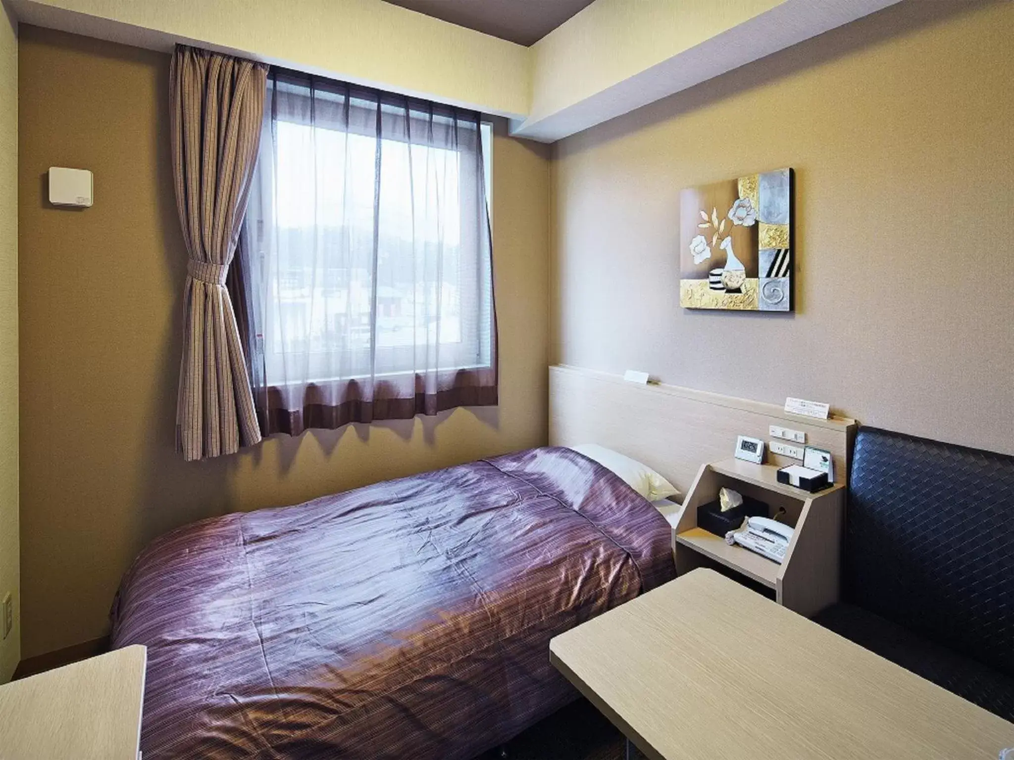 Standard Single Room - single occupancy - Smoking in Hotel Route-inn Yaita Standard Single Room - single occupancy - Smoking in Hotel Route-inn Yaita