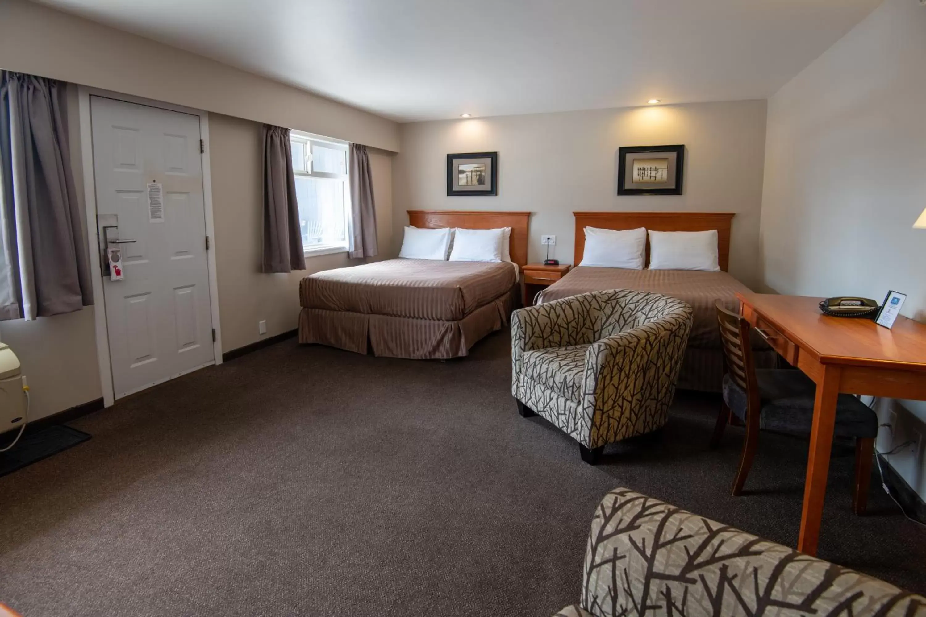 Queen Room with Two Queen Beds in Canadas Best Value Inn-Prince George Queen Room with Two Queen Beds in Canadas Best Value Inn-Prince George