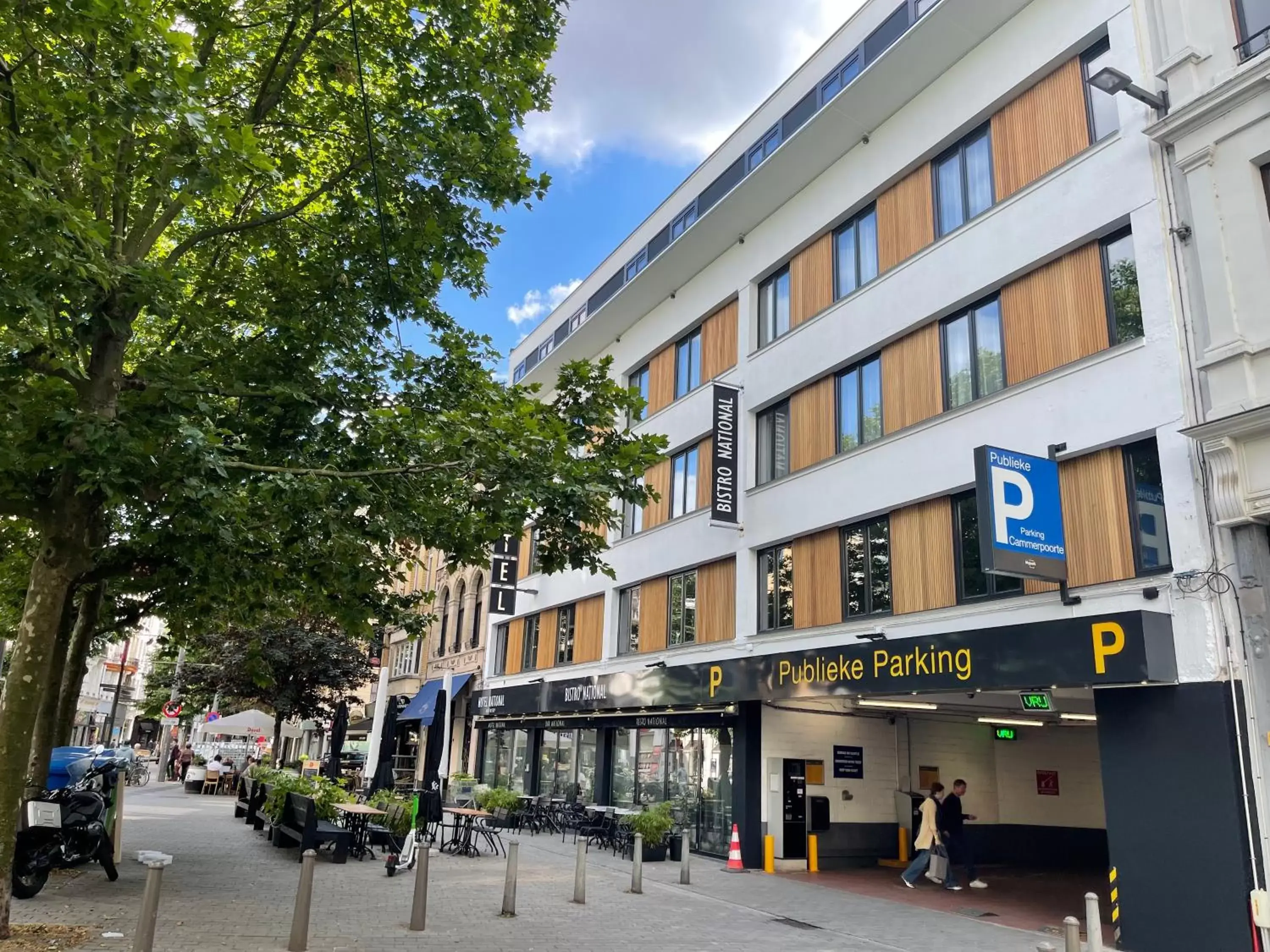 Comfort Twin Room in Hotel National Antwerp Comfort Twin Room in Hotel National Antwerp