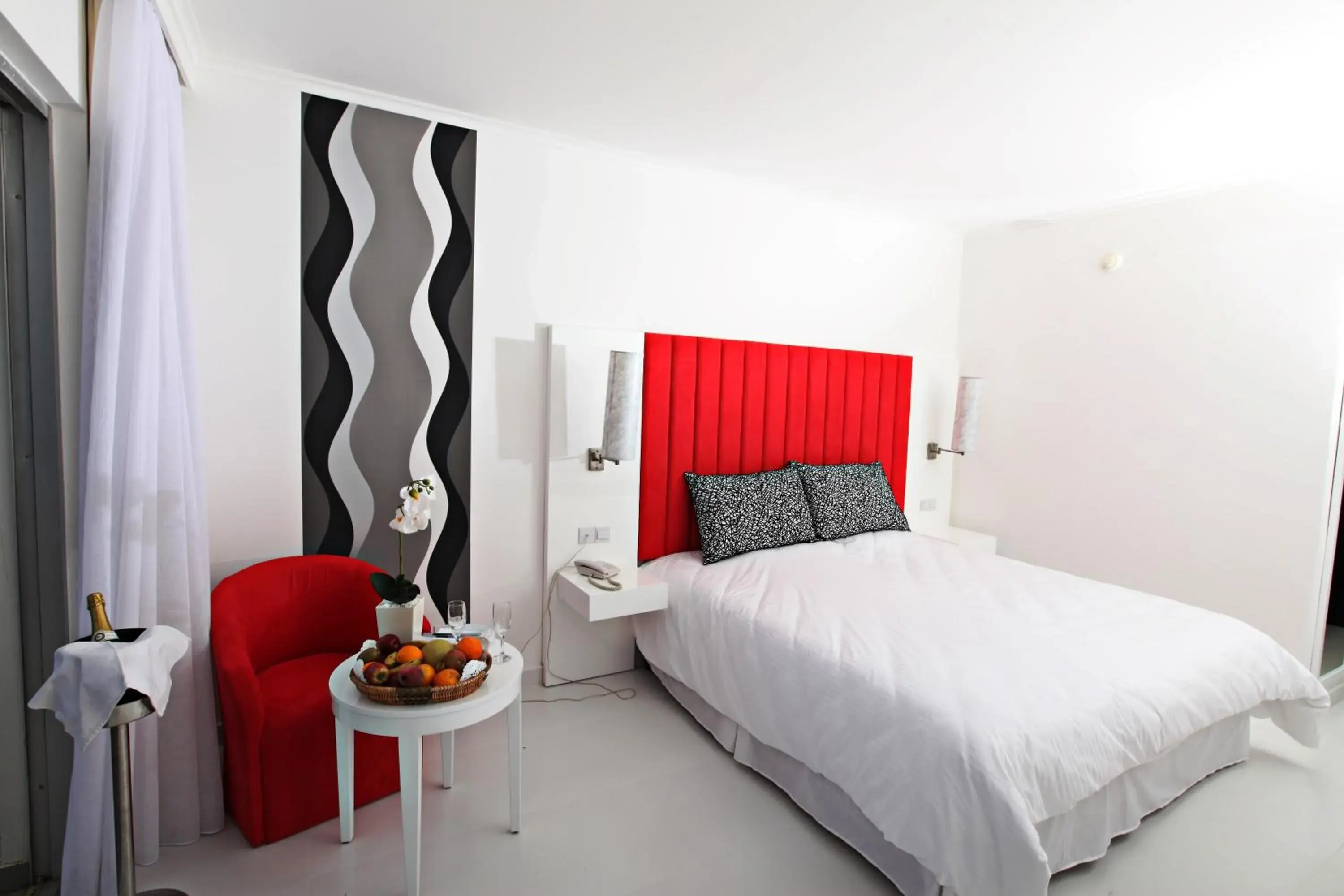 Standard Double or Twin Room in Dome Beach Marina Hotel & Resort Standard Double or Twin Room in Dome Beach Marina Hotel & Resort