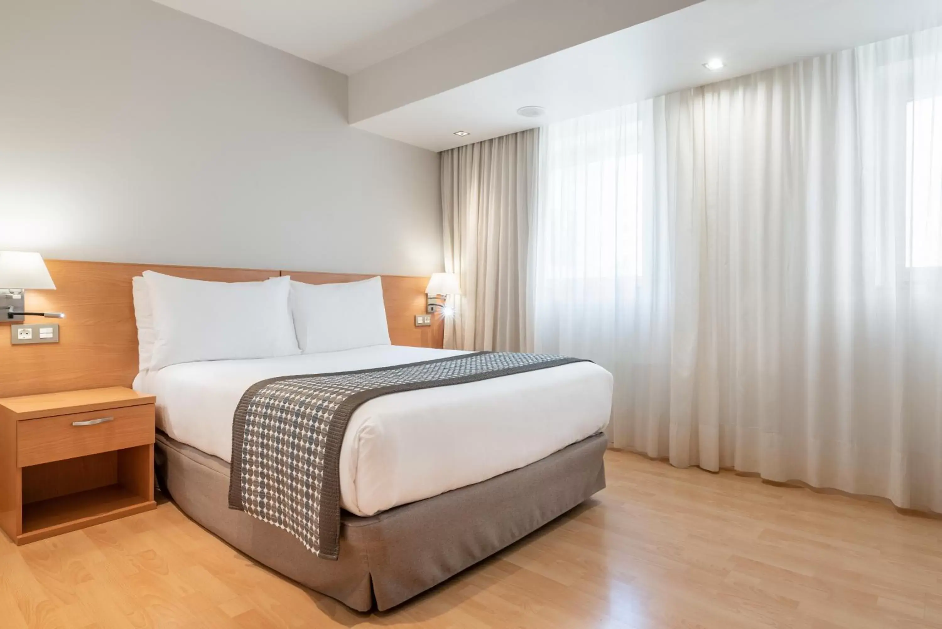 Double Room in Exe Puerta San Pedro Double Room in Exe Puerta San Pedro