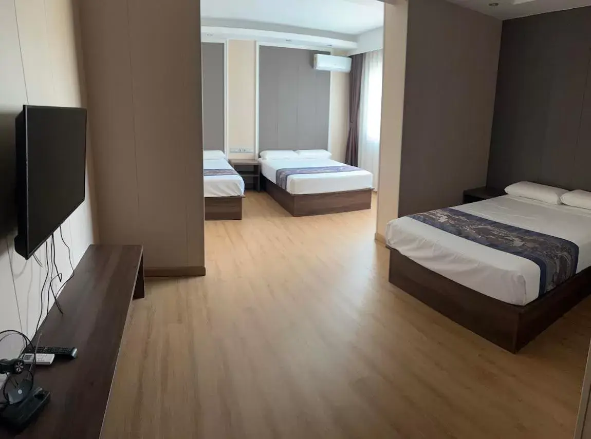 Family Room in Hotel Nueva Europa Family Room in Hotel Nueva Europa