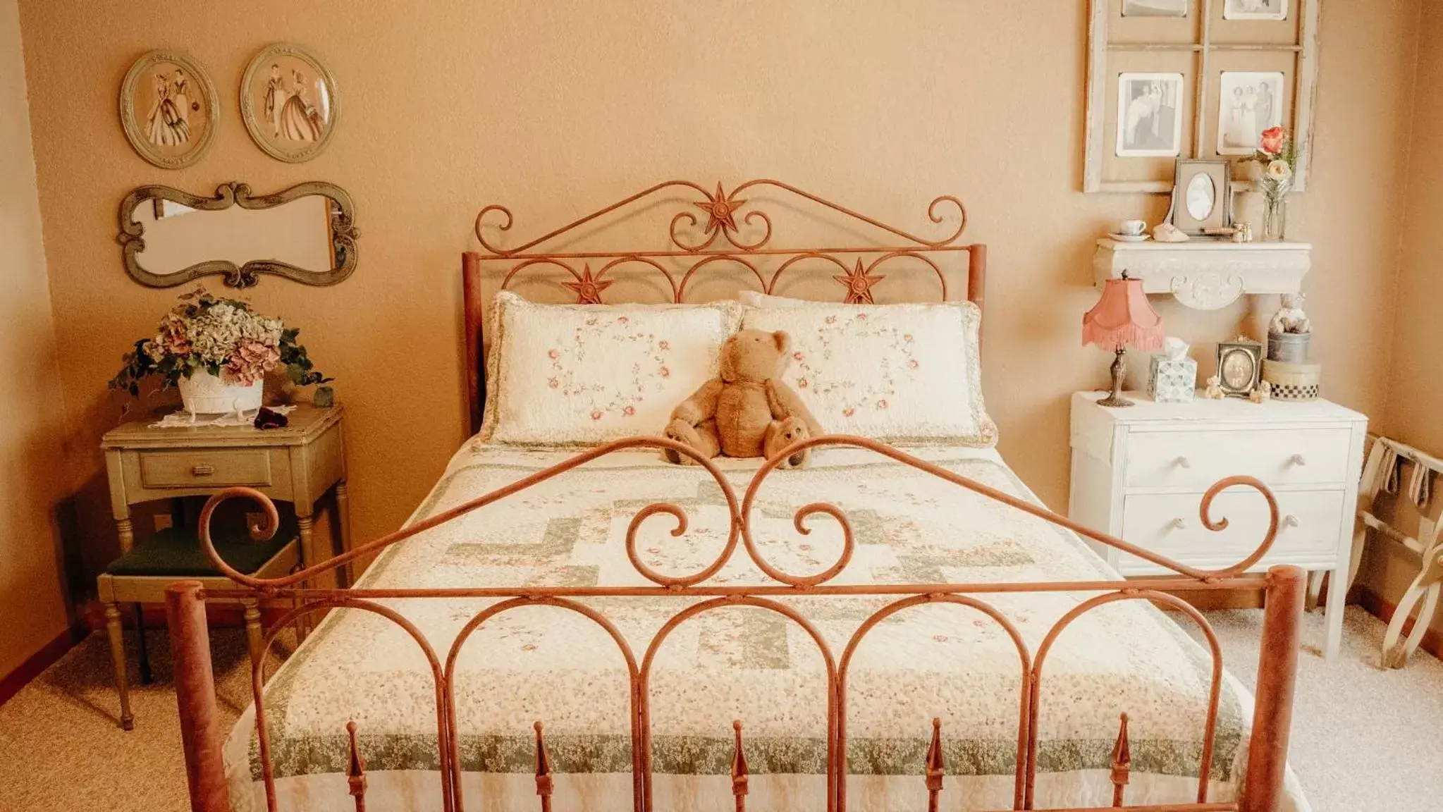 Deluxe Queen Room in Casa del Rio Bed and Breakfast Deluxe Queen Room in Casa del Rio Bed and Breakfast