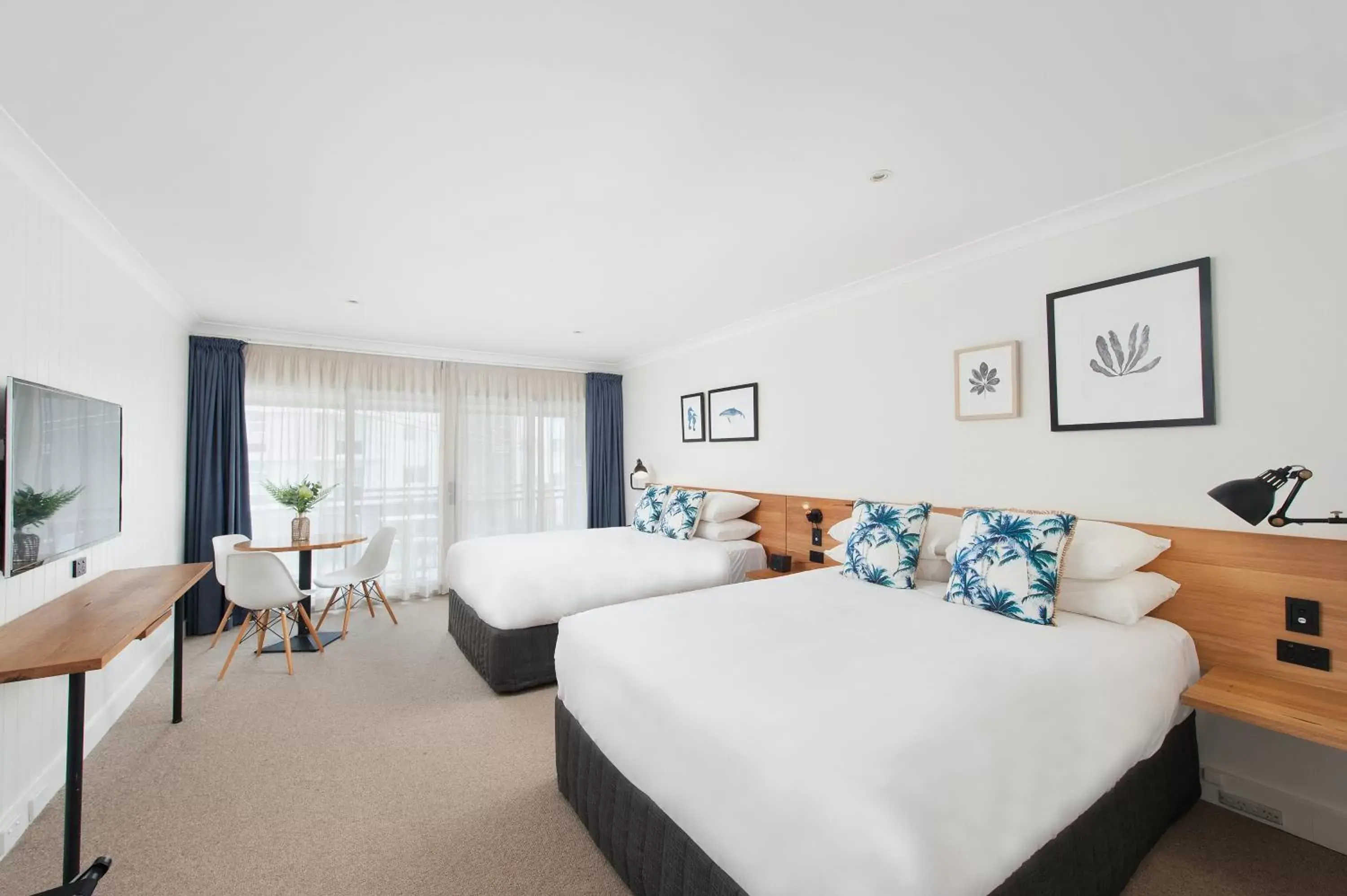 Standard Family Room with Garden View in Hotel Nelson Standard Family Room with Garden View in Hotel Nelson