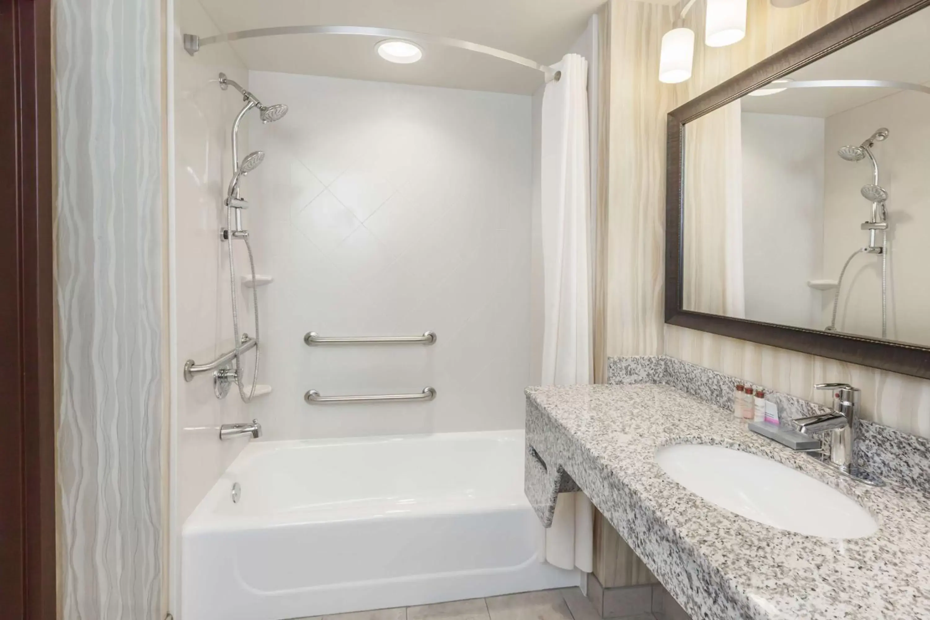 King Studio Suite - Mobility Access/Non-Smoking in Wingate by Wyndham Tulsa King Studio Suite - Mobility Access/Non-Smoking in Wingate by Wyndham Tulsa