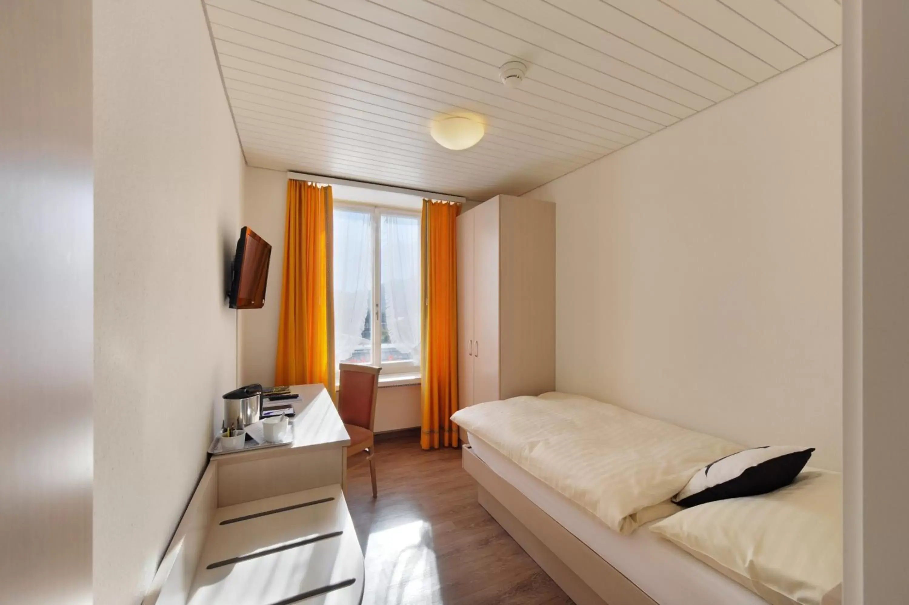 Single Room in Hotel Beausite Single Room in Hotel Beausite