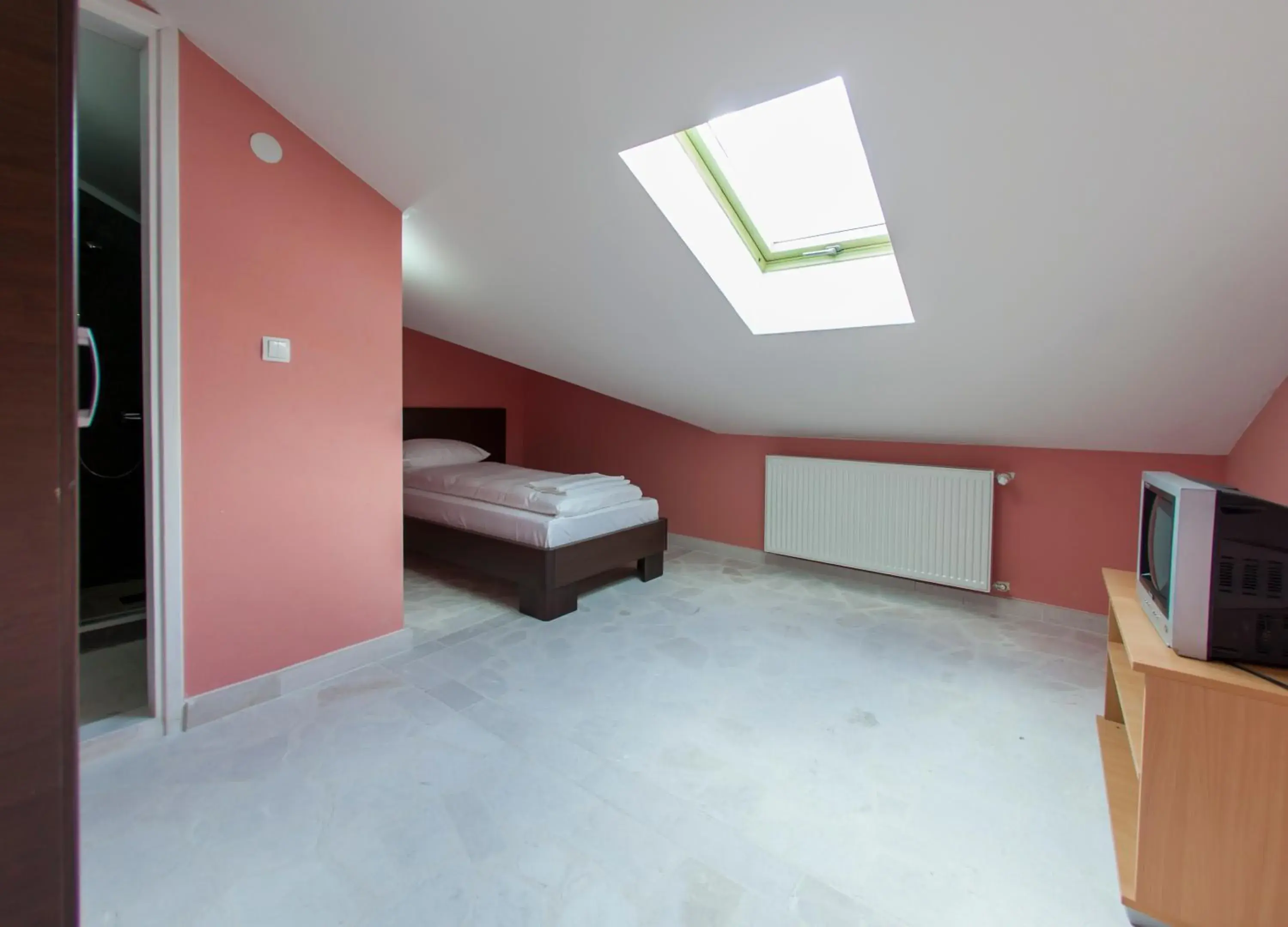 Single Room - single occupancy in Hotel Hayat Hills Single Room - single occupancy in Hotel Hayat Hills