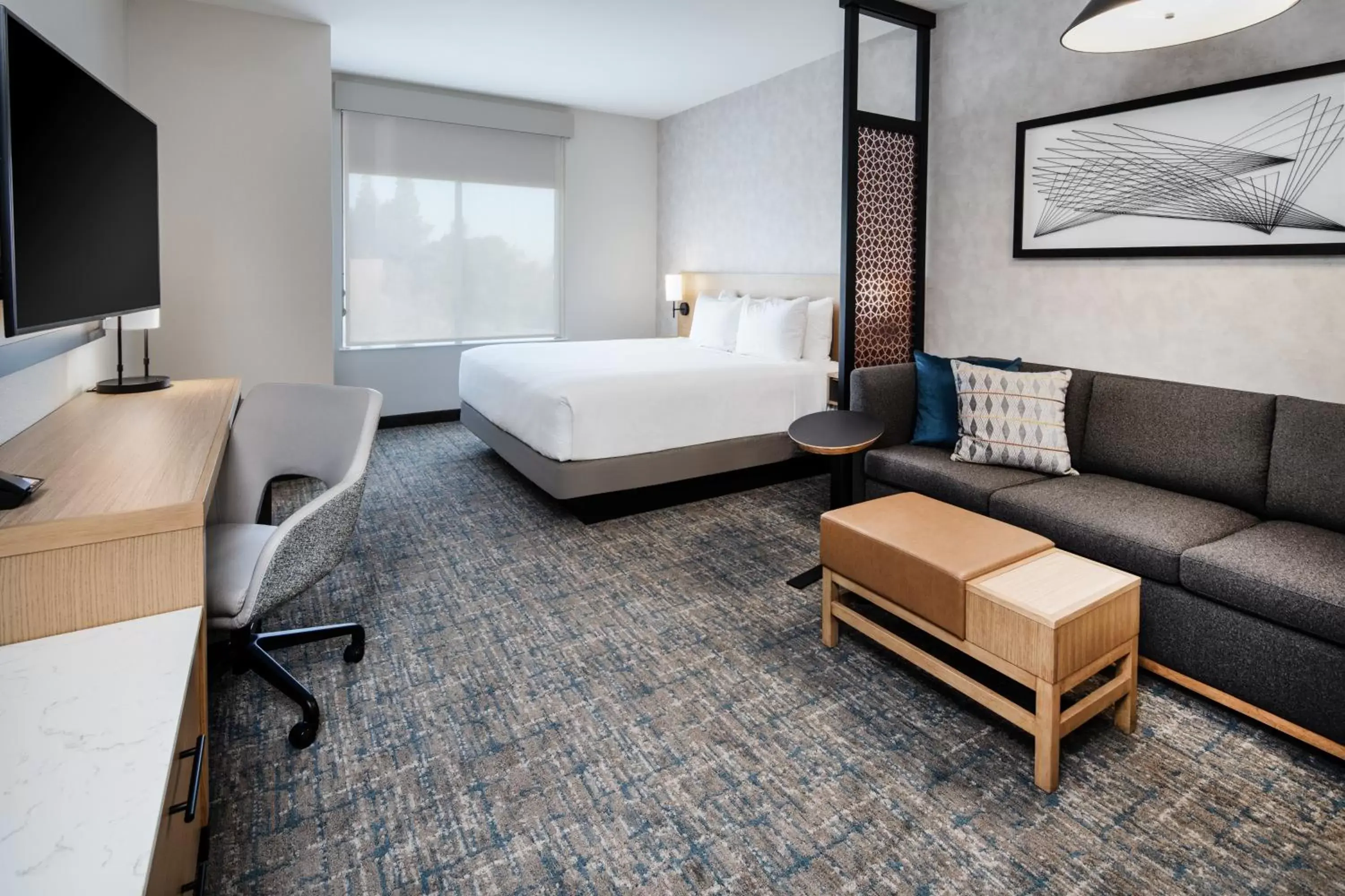 King Room with Sofa Bed and Accessible Tub in Hyatt Place Bakersfield King Room with Sofa Bed and Accessible Tub in Hyatt Place Bakersfield