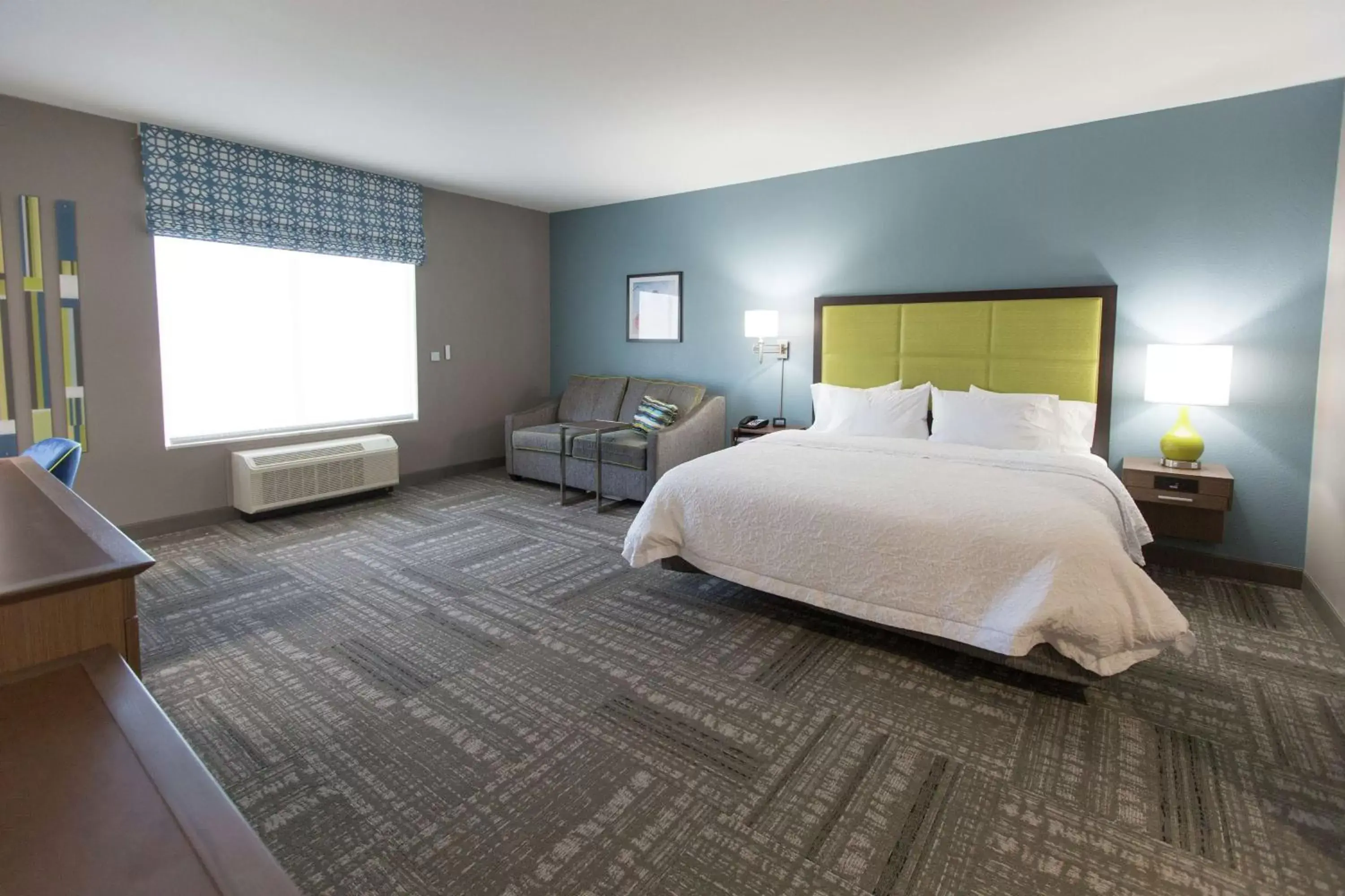 King Room with Sofa Bed - Mobility Accessible in Hampton Inn & Suites Stroud King Room with Sofa Bed - Mobility Accessible in Hampton Inn & Suites Stroud