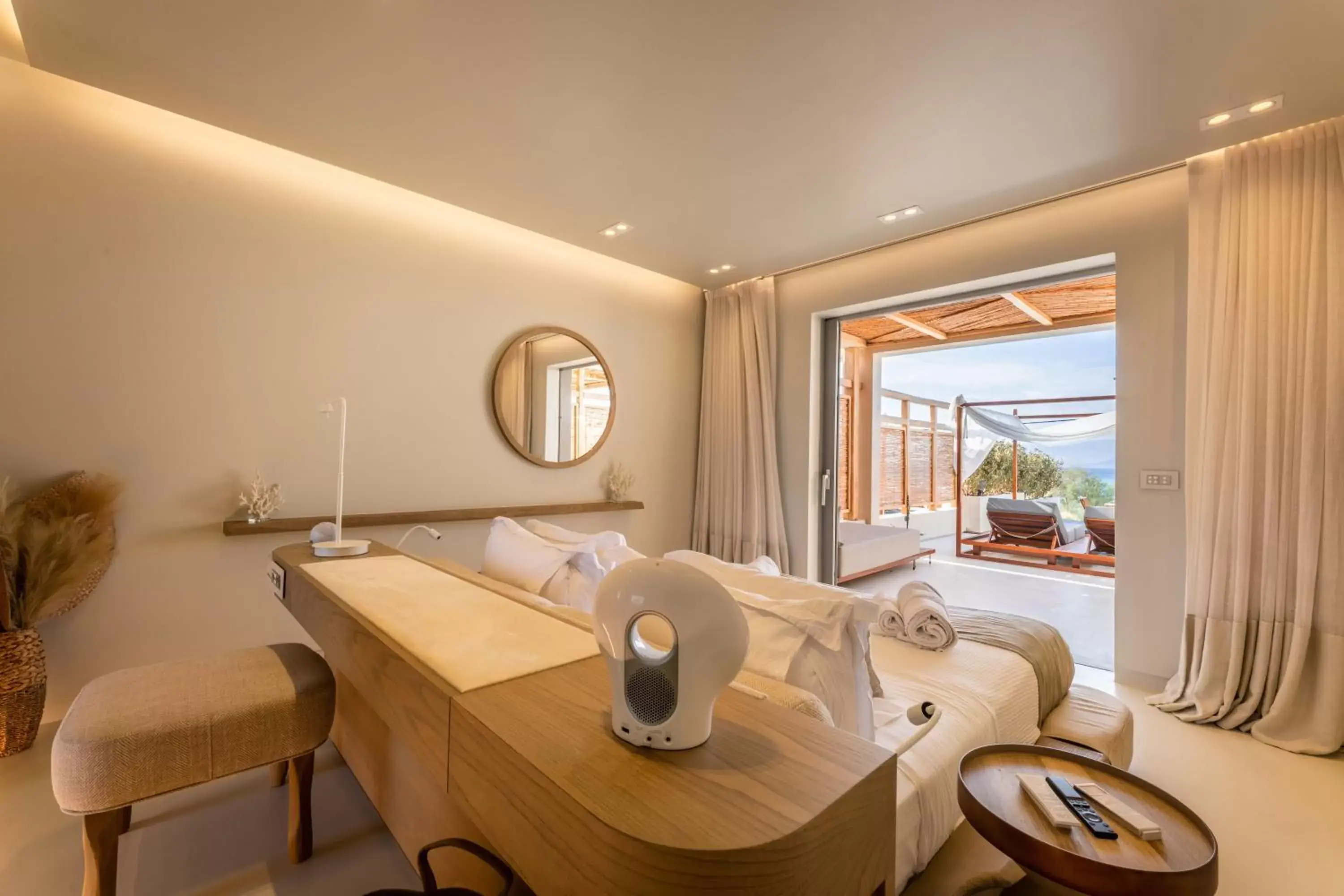 Sea View Suite with outdoor hot tub & day bed in Avgoustos Suites Naxos Sea View Suite with outdoor hot tub & day bed in Avgoustos Suites Naxos