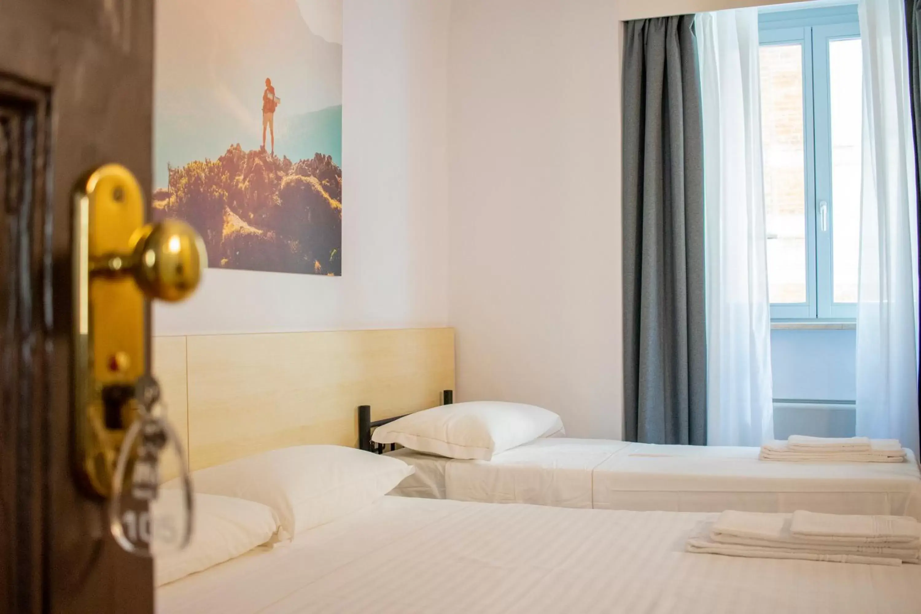 Triple Room in MA Hotel Triple Room in MA Hotel