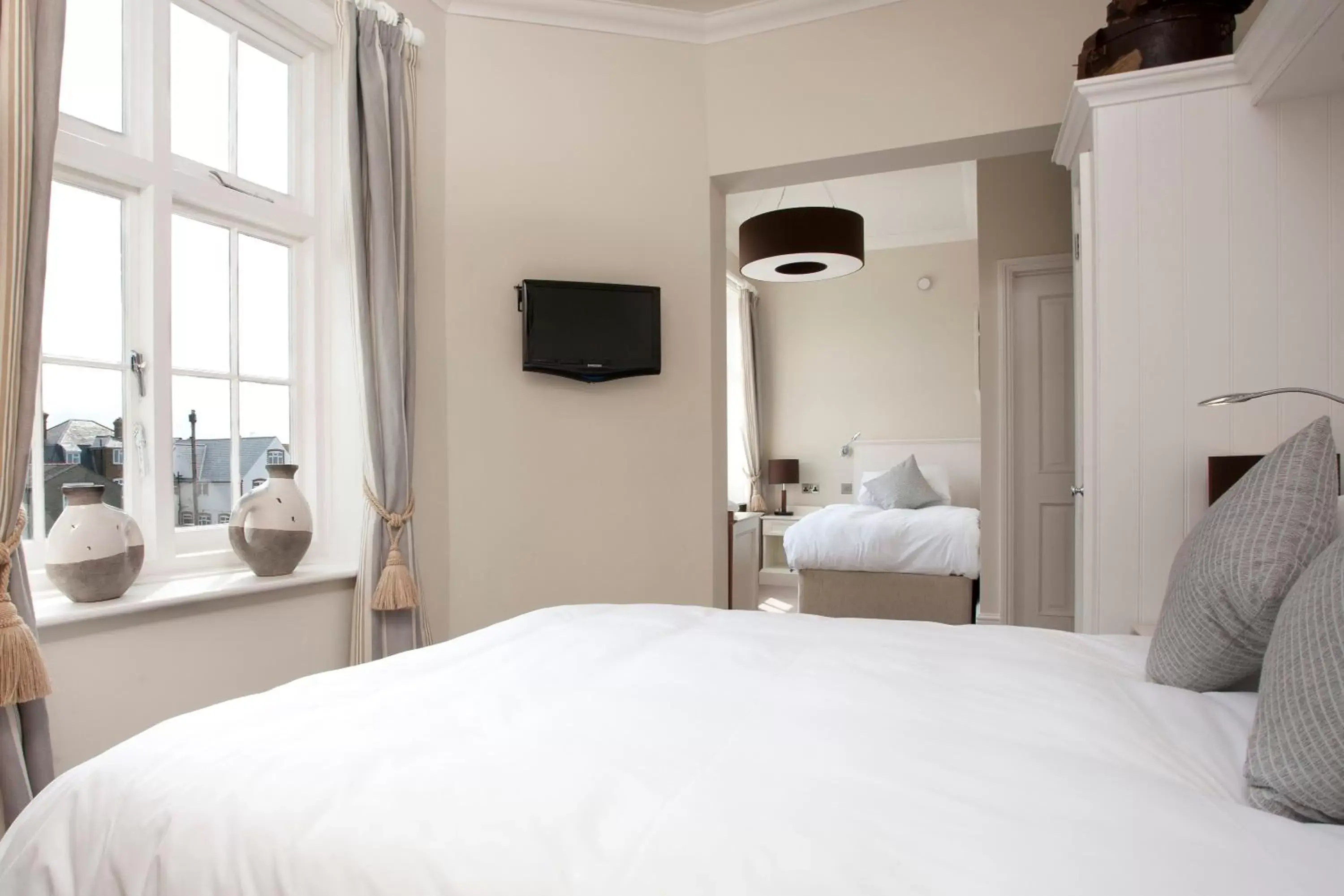 Standard Family Room with City View in The Marine Standard Family Room with City View in The Marine