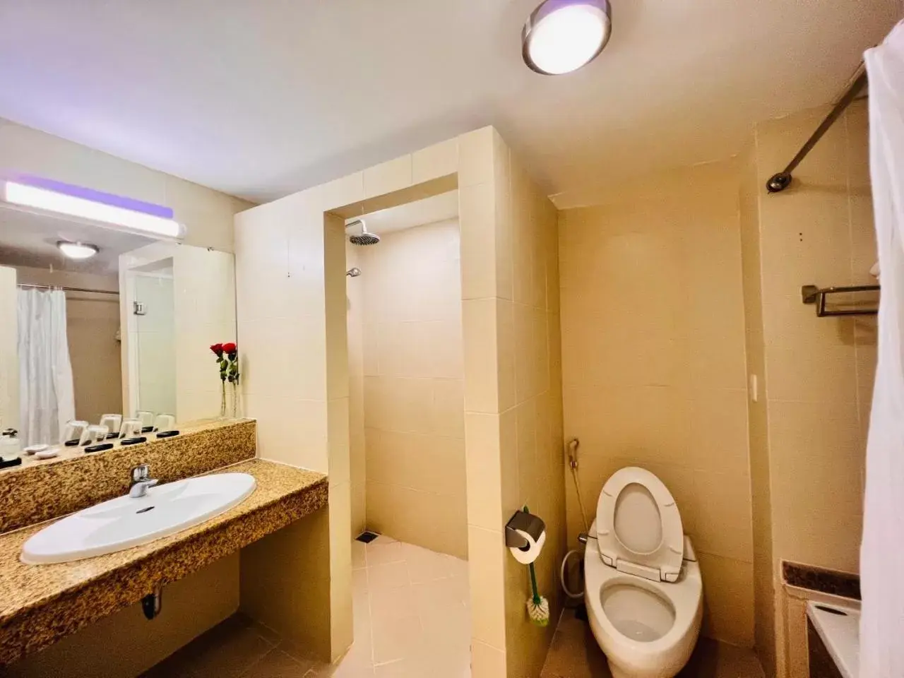 Deluxe Triple Room in The Coast Hotel Vung Tau Deluxe Triple Room in The Coast Hotel Vung Tau