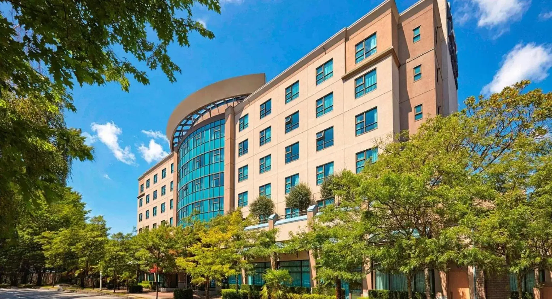 Grand Park Hotel Vancouver Airport, an Ascend Collection Hotel Grand Park Hotel Vancouver Airport, an Ascend Collection Hotel