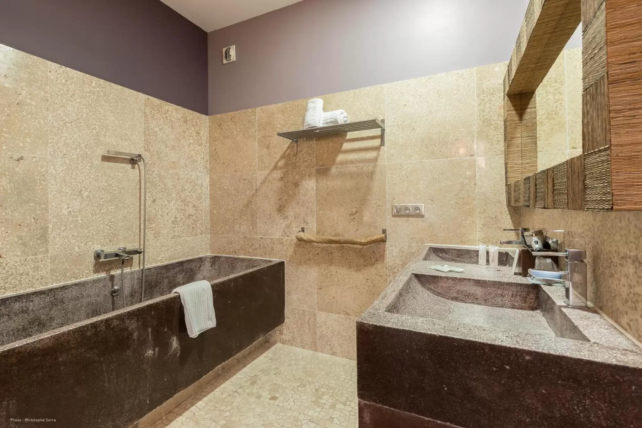 Standard Double Room in Hôtel Disini Montpellier Est, The Originals Relais (Relais du Silence) Standard Double Room in Hôtel Disini Montpellier Est, The Originals Relais (Relais du Silence)