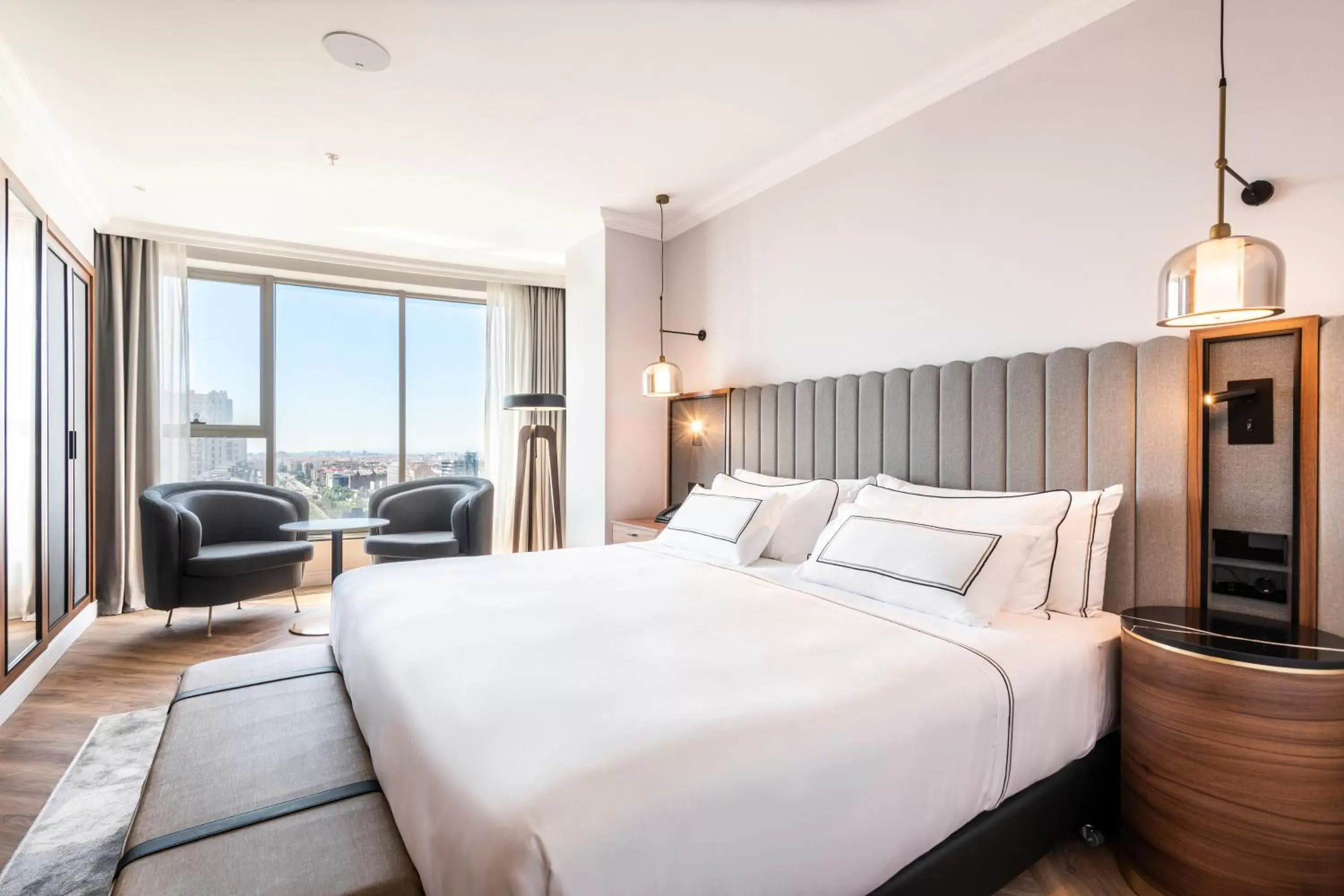 The Level Supreme Junior Suite in Melia Valencia The Level Supreme Junior Suite in Melia Valencia