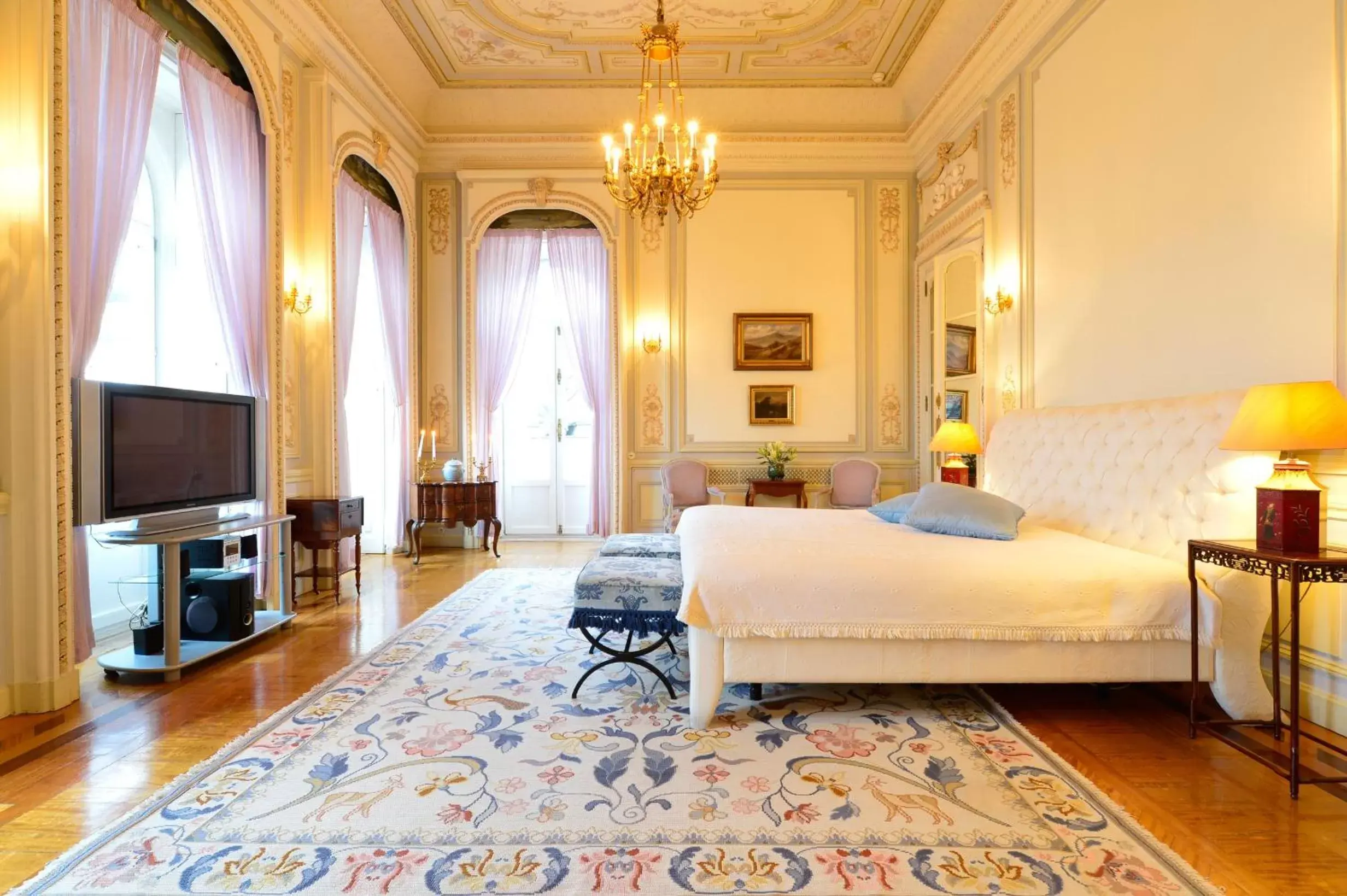 Prince's Suite in Pestana Palace Lisboa Hotel & National Monument - The Leading Hotels of the World Prince's Suite in Pestana Palace Lisboa Hotel & National Monument - The Leading Hotels of the World