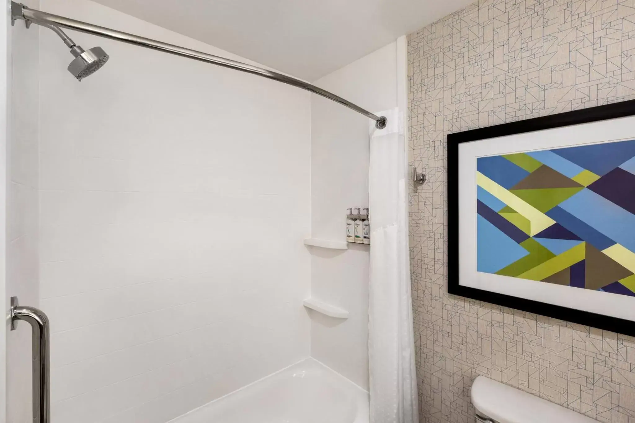 King Suite - Hearing Accessible/Non-Smoking in Holiday Inn Express Hotel & Suites Anniston/Oxford, an IHG Hotel King Suite - Hearing Accessible/Non-Smoking in Holiday Inn Express Hotel & Suites Anniston/Oxford, an IHG Hotel