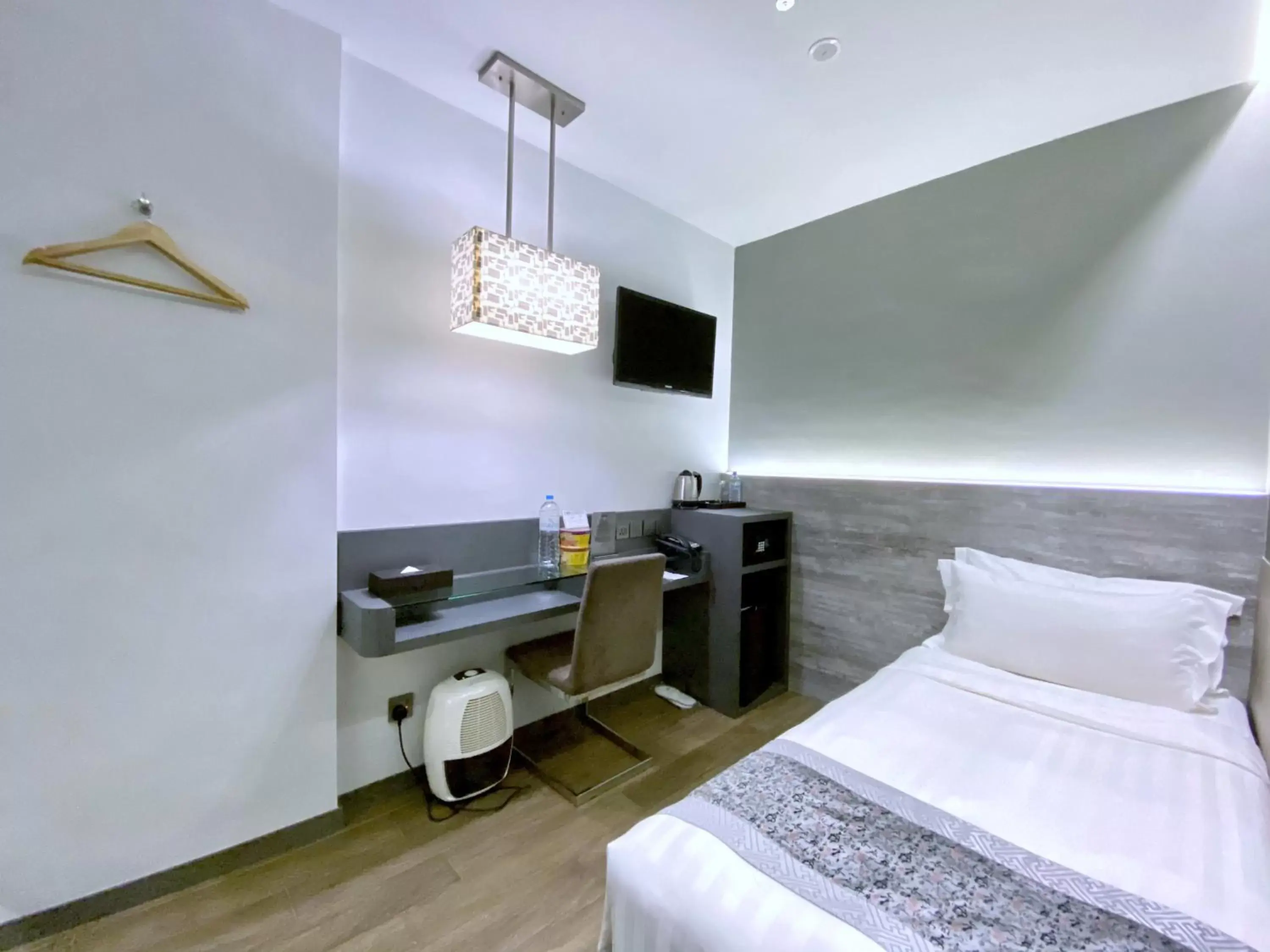 Standard Single Room - No Window in Bliss Hotel Singapore Standard Single Room - No Window in Bliss Hotel Singapore