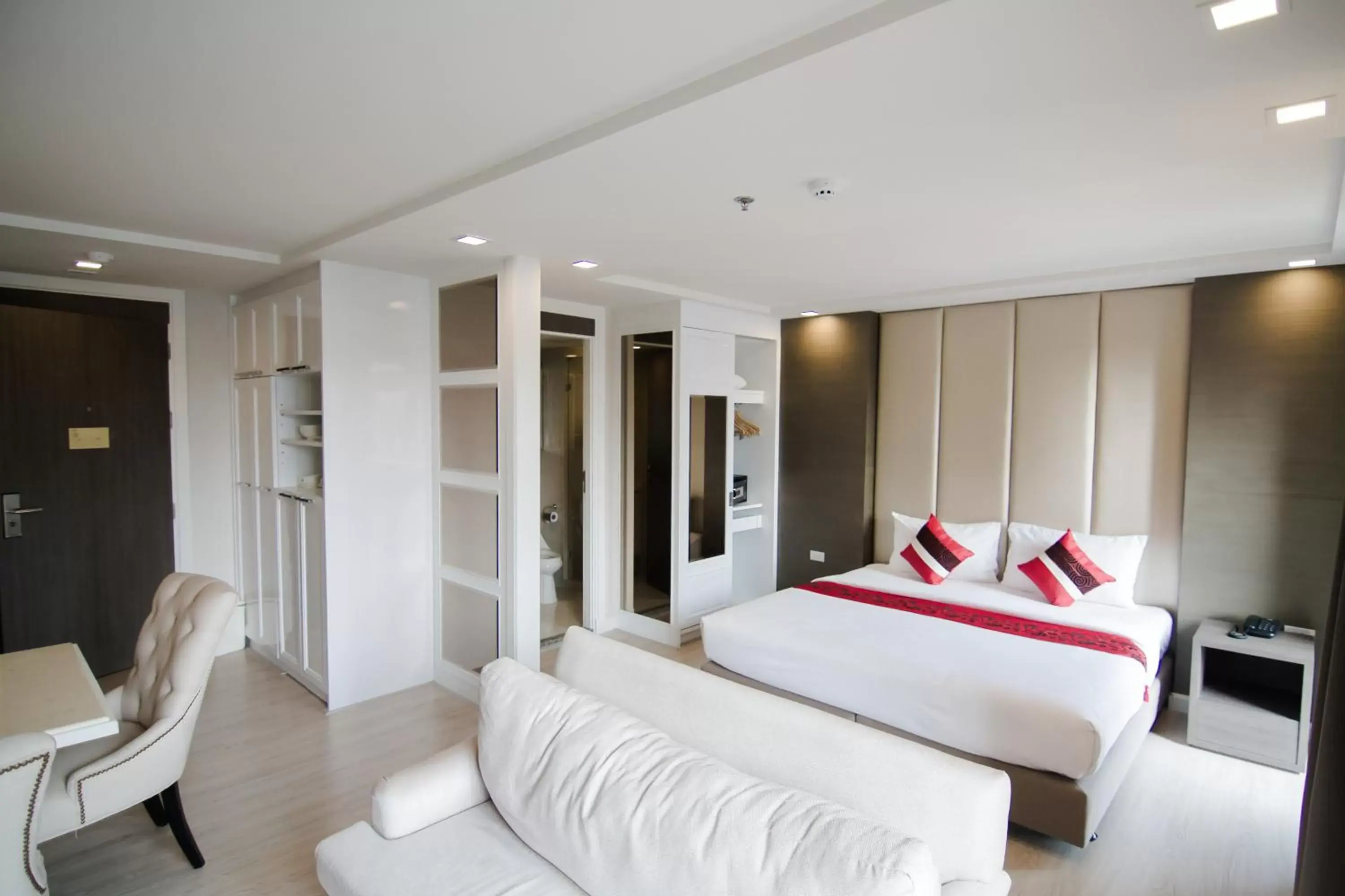 Superior Double Room in Hope Land Hotel Sukhumvit 8 Superior Double Room in Hope Land Hotel Sukhumvit 8