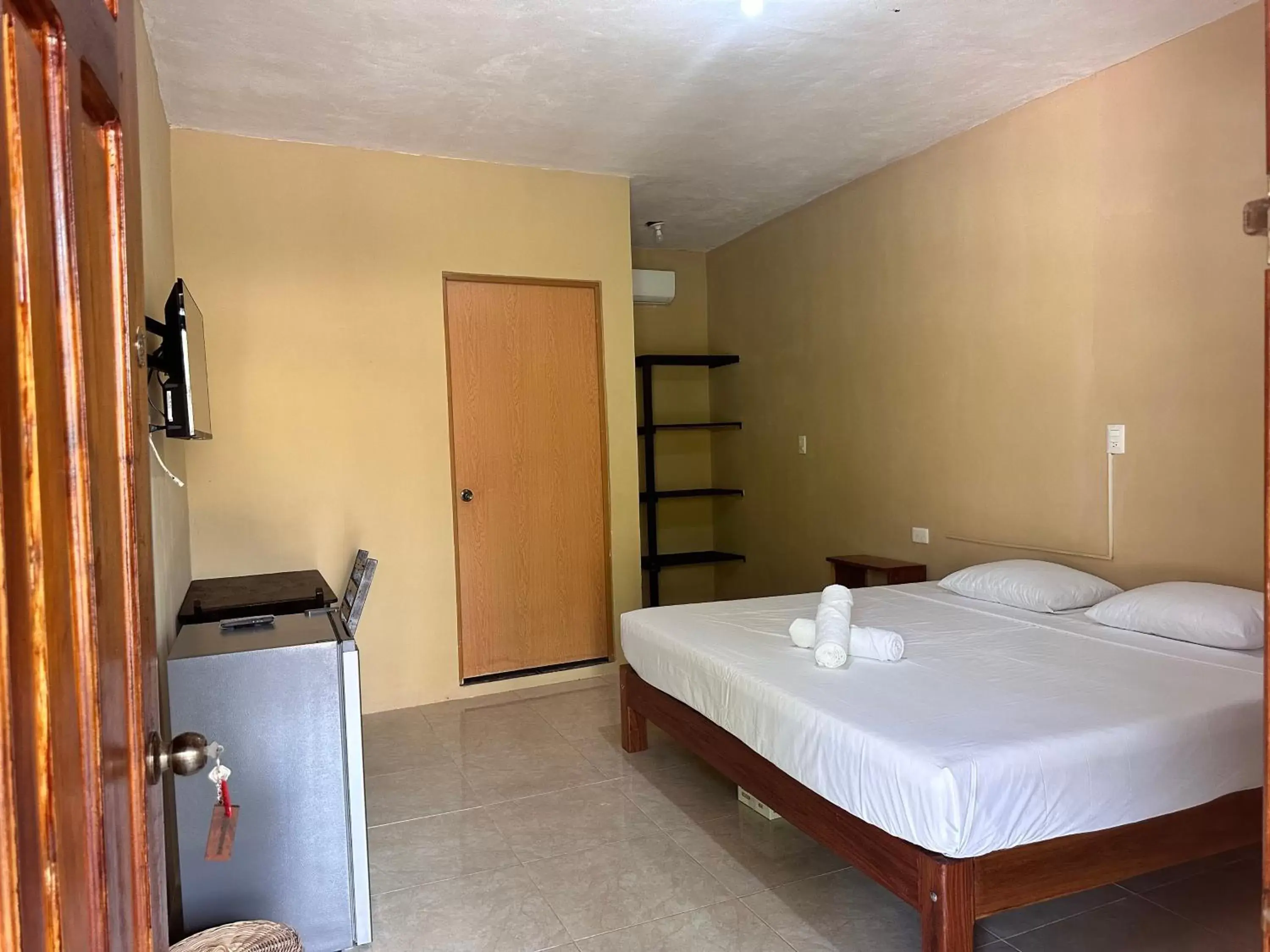 Deluxe Room (2 Adults + 1 Child) in Hotel Bacalar Sunshine Deluxe Room (2 Adults + 1 Child) in Hotel Bacalar Sunshine