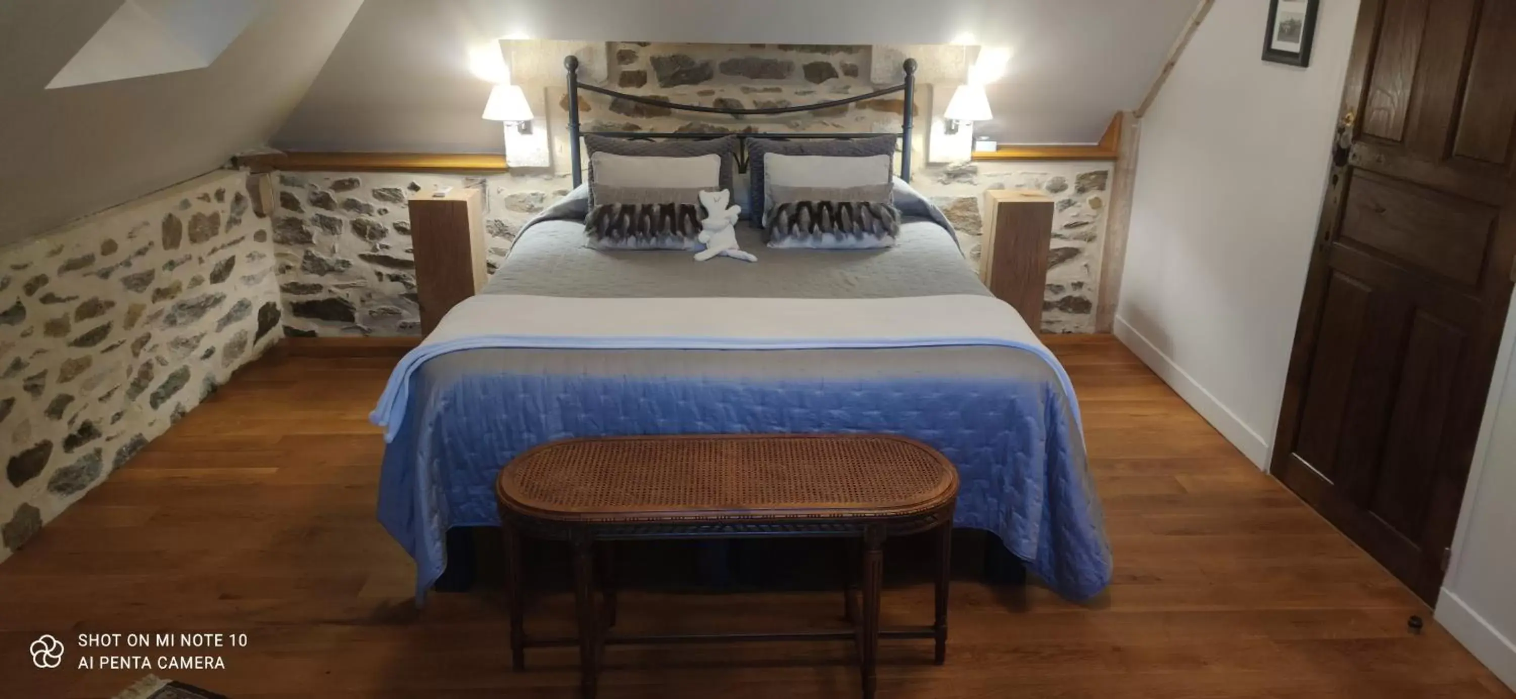 Suite Jean-Sebastien Bach in Le Manoir de la Bigotière Suite Jean-Sebastien Bach in Le Manoir de la Bigotière