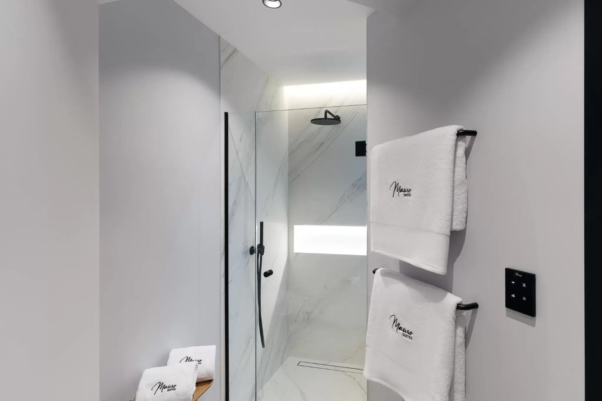 Two-Bedroom Apartment in Mauro Suites Two-Bedroom Apartment in Mauro Suites