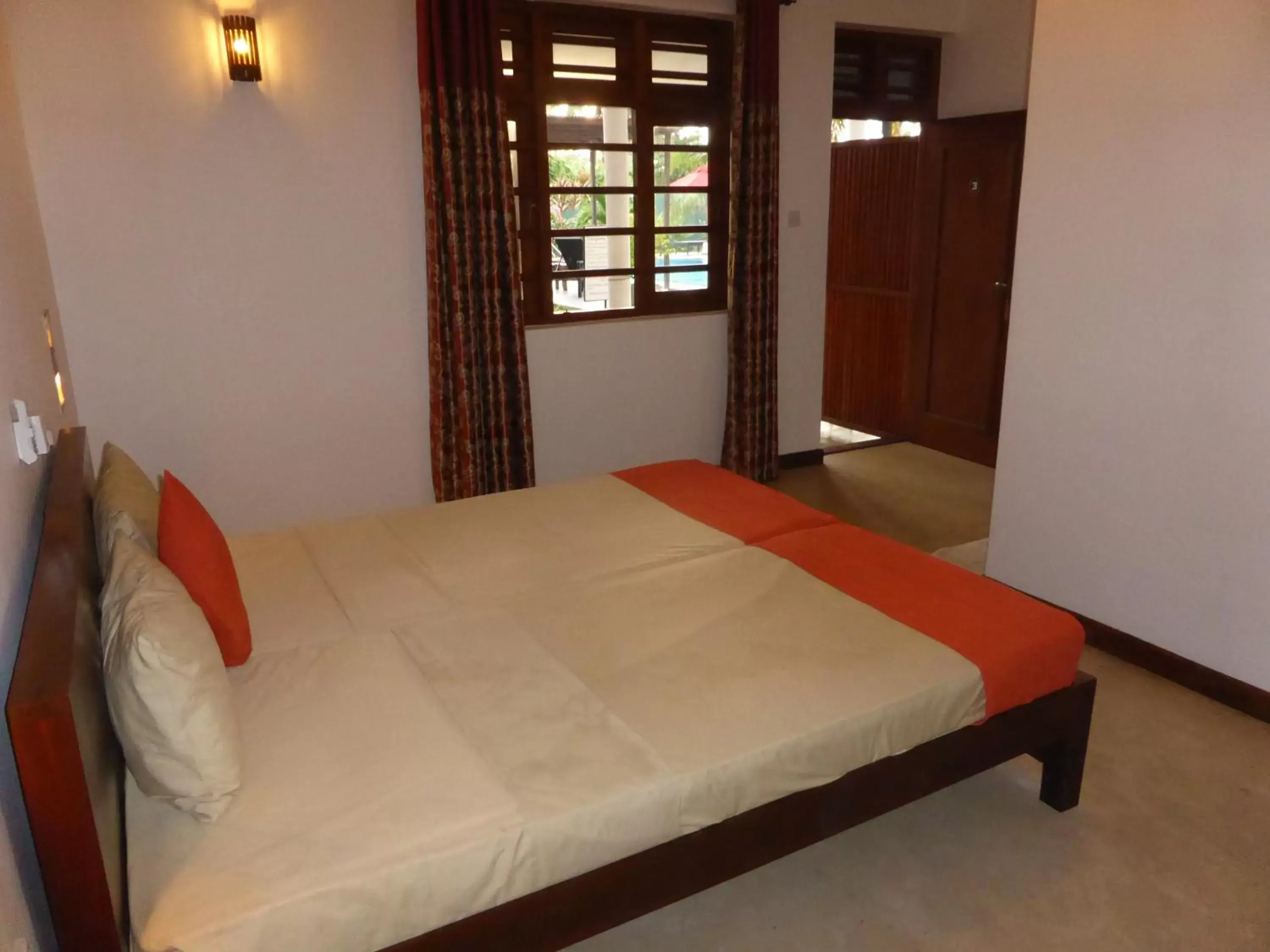 Basic Double Room in Weligama Ocean Breeze Basic Double Room in Weligama Ocean Breeze