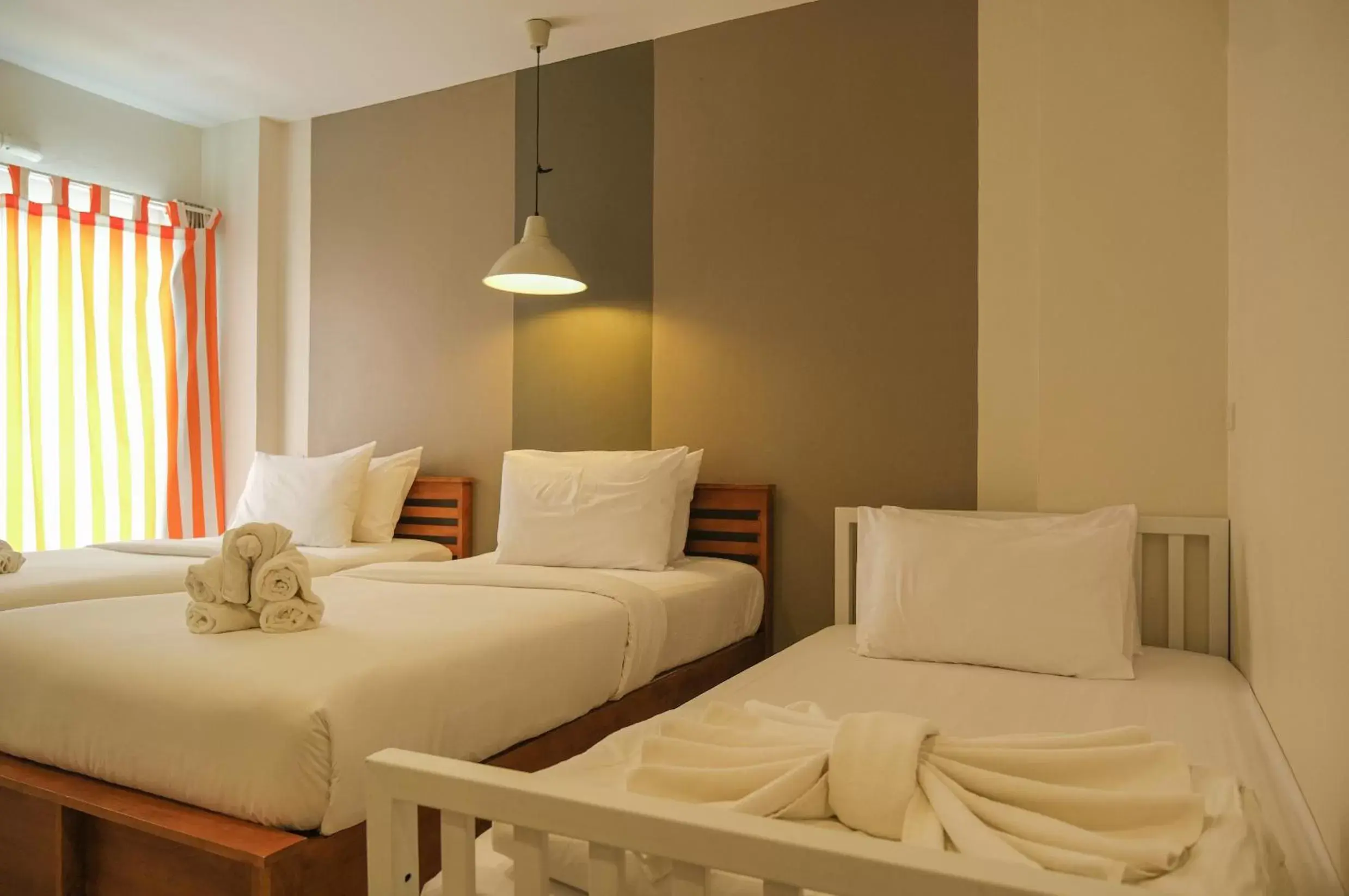 Triple Room with Balcony in Krabi Pitta House Triple Room with Balcony in Krabi Pitta House