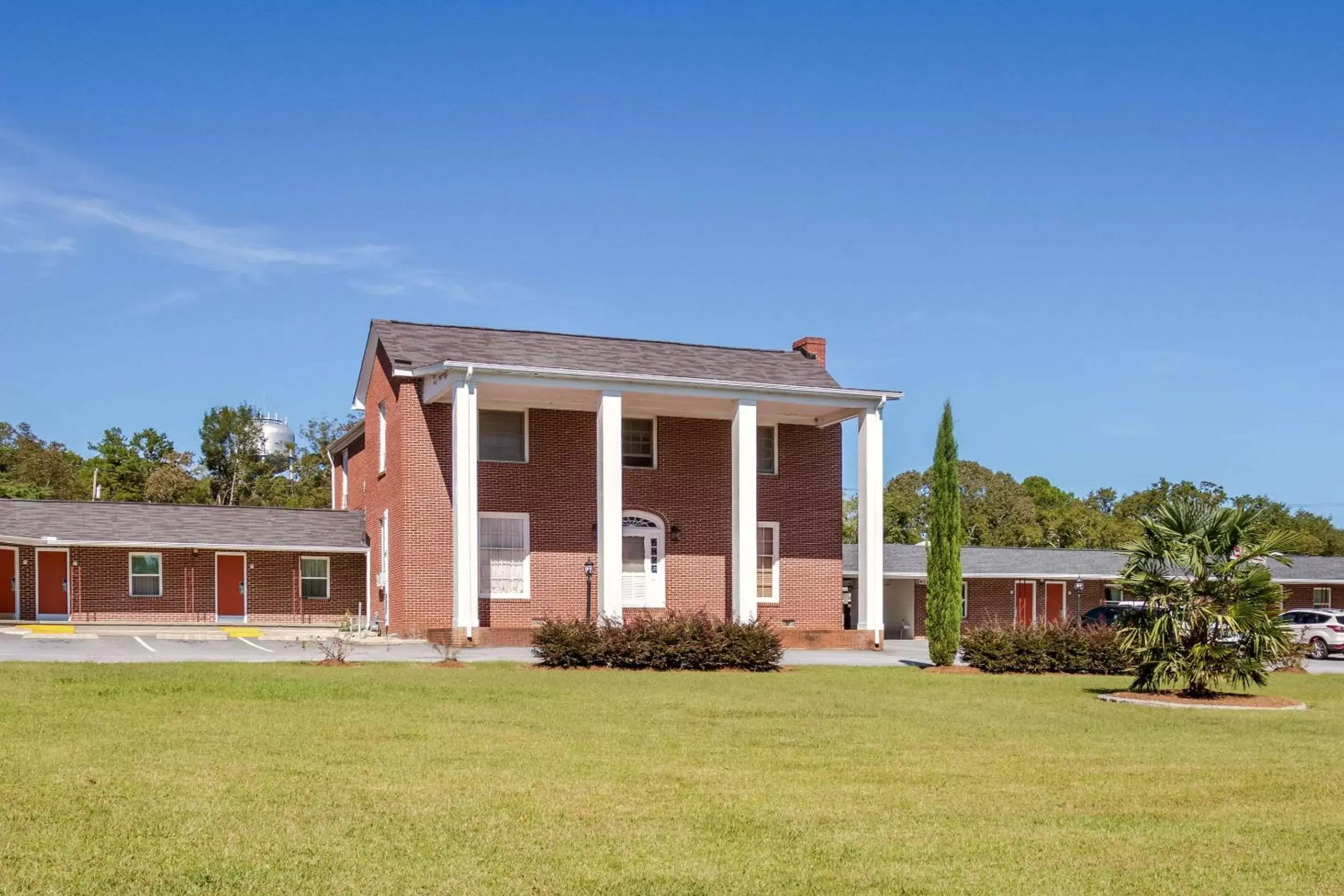 Rodeway Inn & Suites Walhalla Rodeway Inn & Suites Walhalla