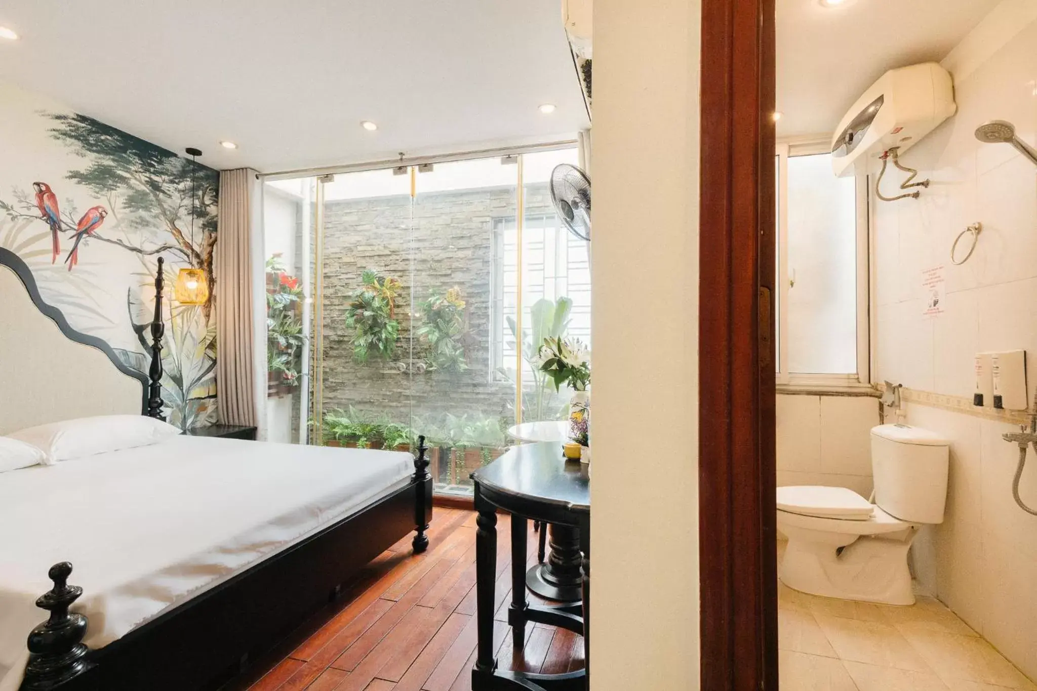 Queen Room with Balcony in Sun Clover Boutique Hotel Queen Room with Balcony in Sun Clover Boutique Hotel