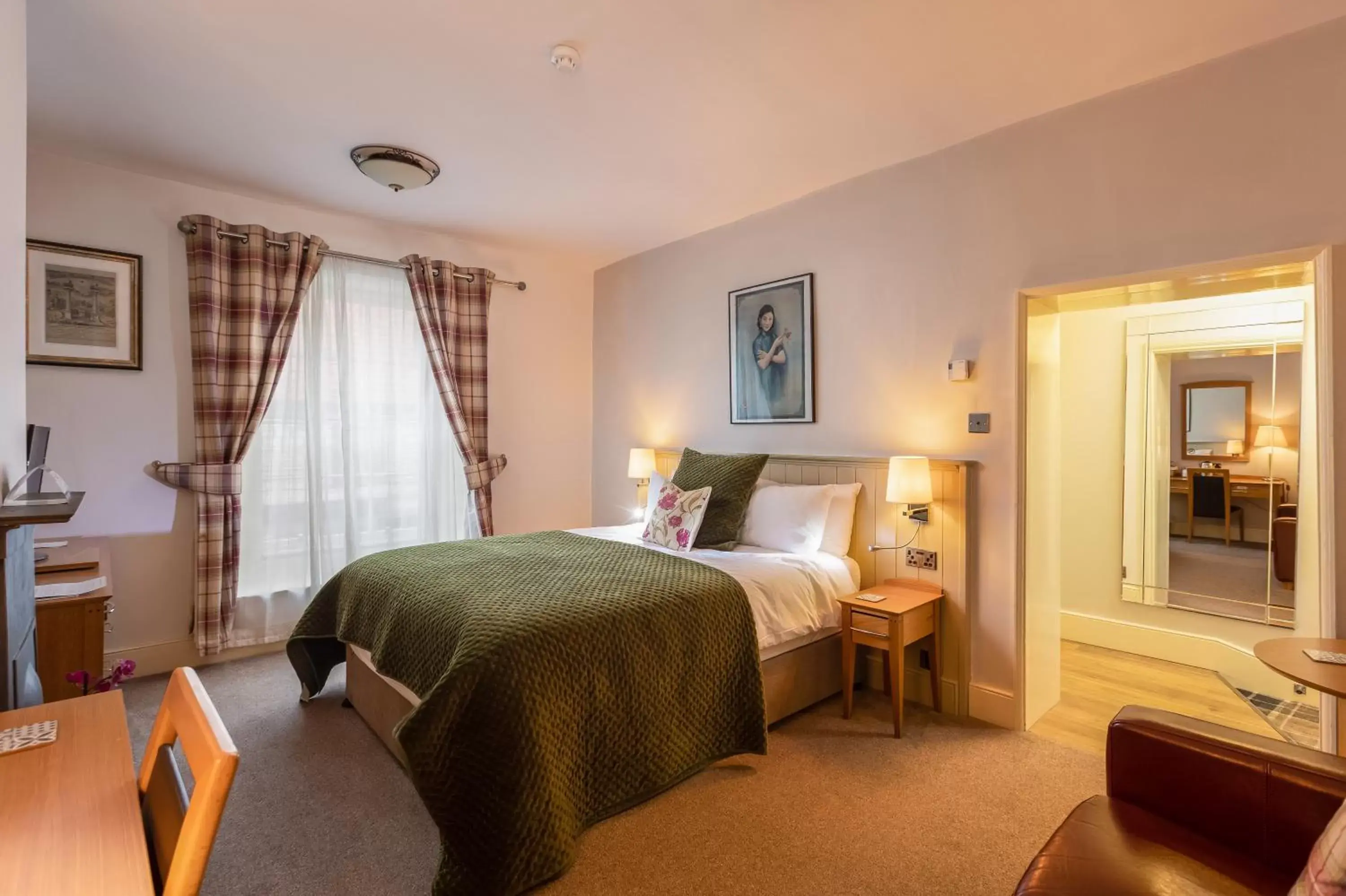 Superior Double Room - single occupancy in The Black Swan Inn Superior Double Room - single occupancy in The Black Swan Inn