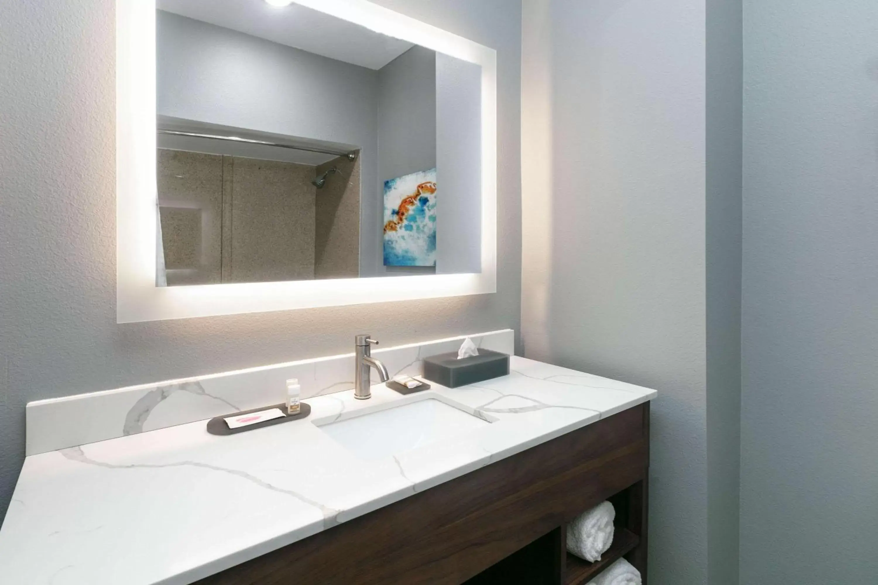 Deluxe King Room - Non-Smoking in La Quinta by Wyndham Jacksonville, Texas Deluxe King Room - Non-Smoking in La Quinta by Wyndham Jacksonville, Texas