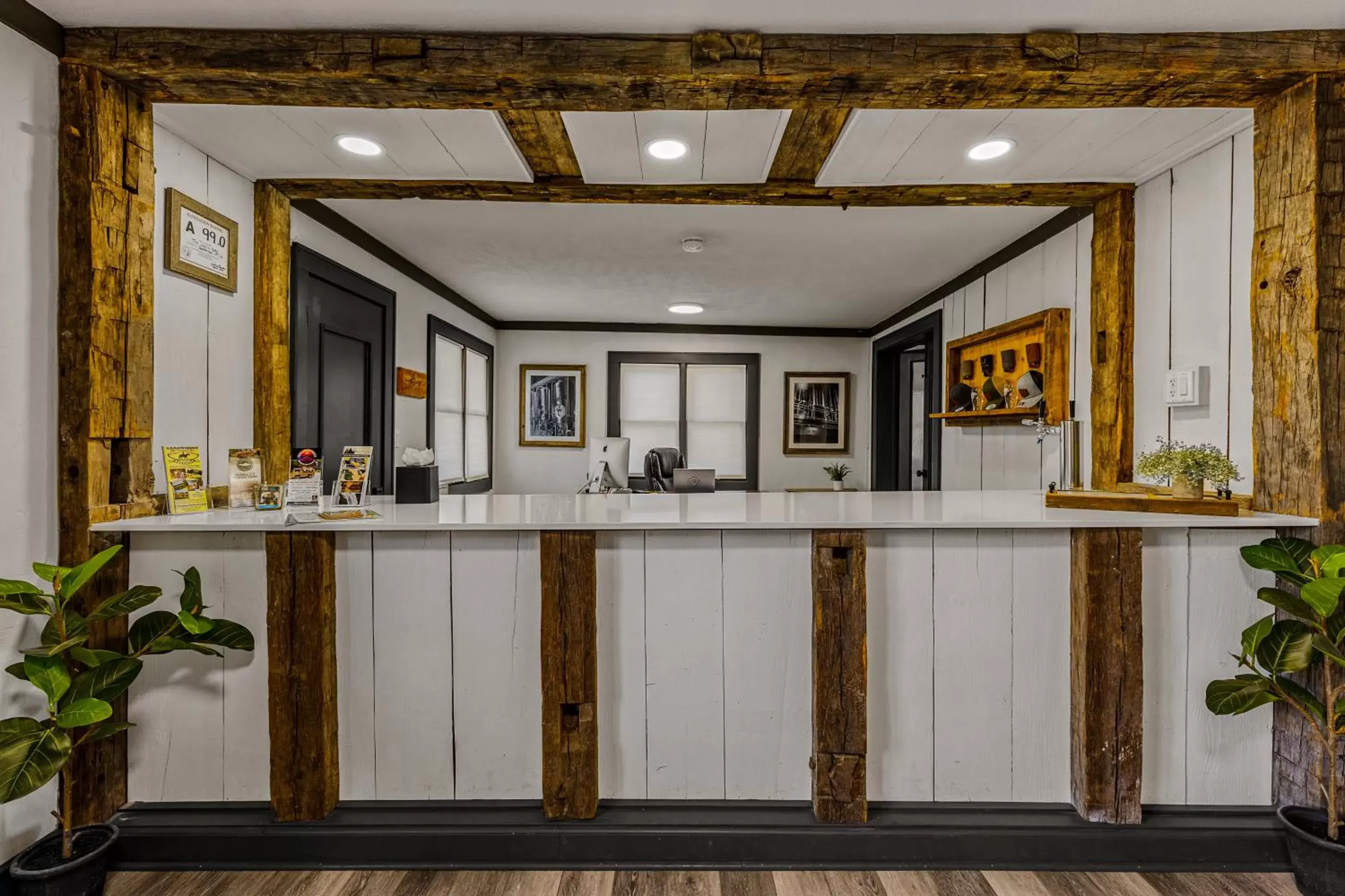 The Wells Cashiers The Wells Cashiers