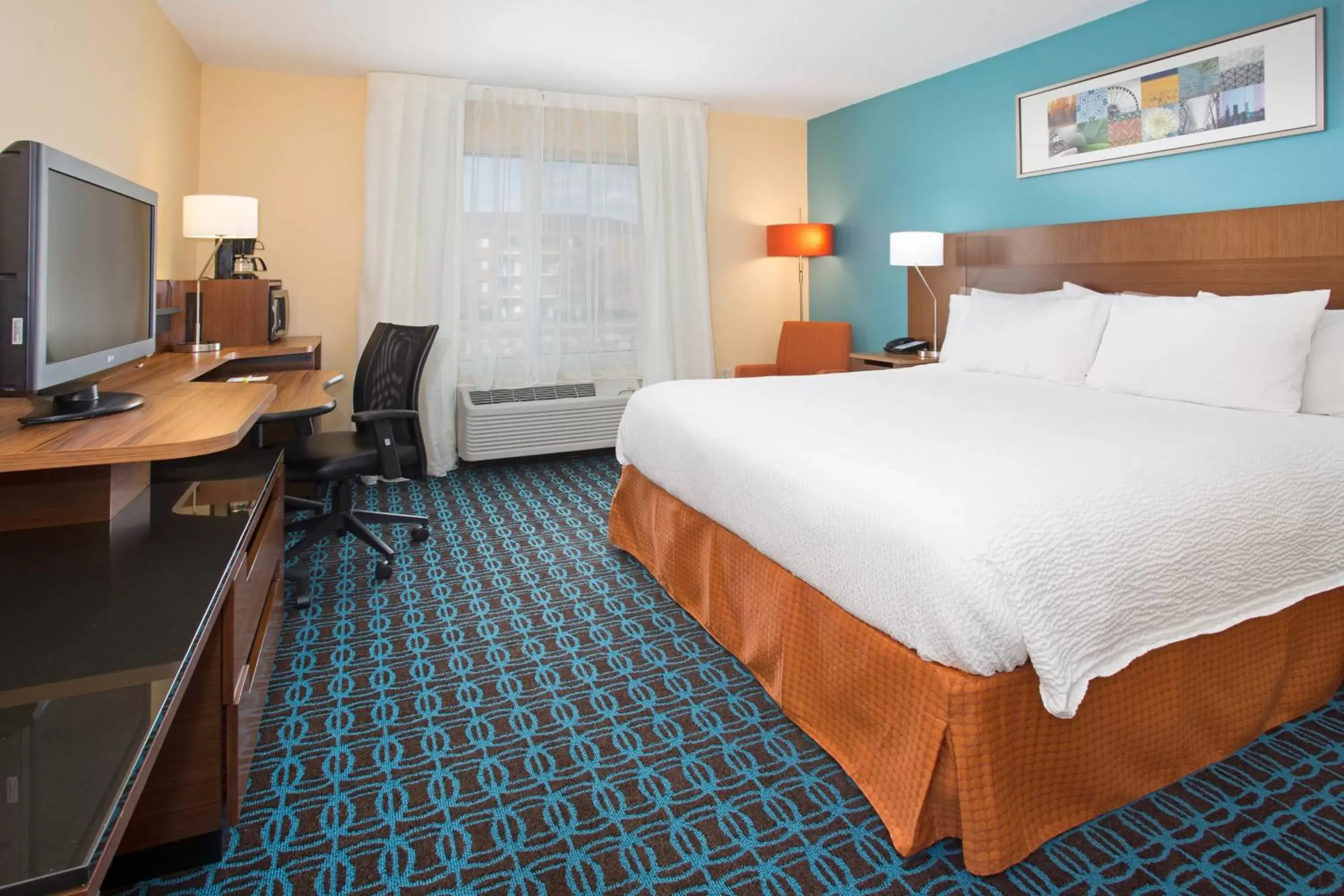 King Room - Hearing Accessible in Fairfield Inn & Suites by Marriott Boston Milford King Room - Hearing Accessible in Fairfield Inn & Suites by Marriott Boston Milford