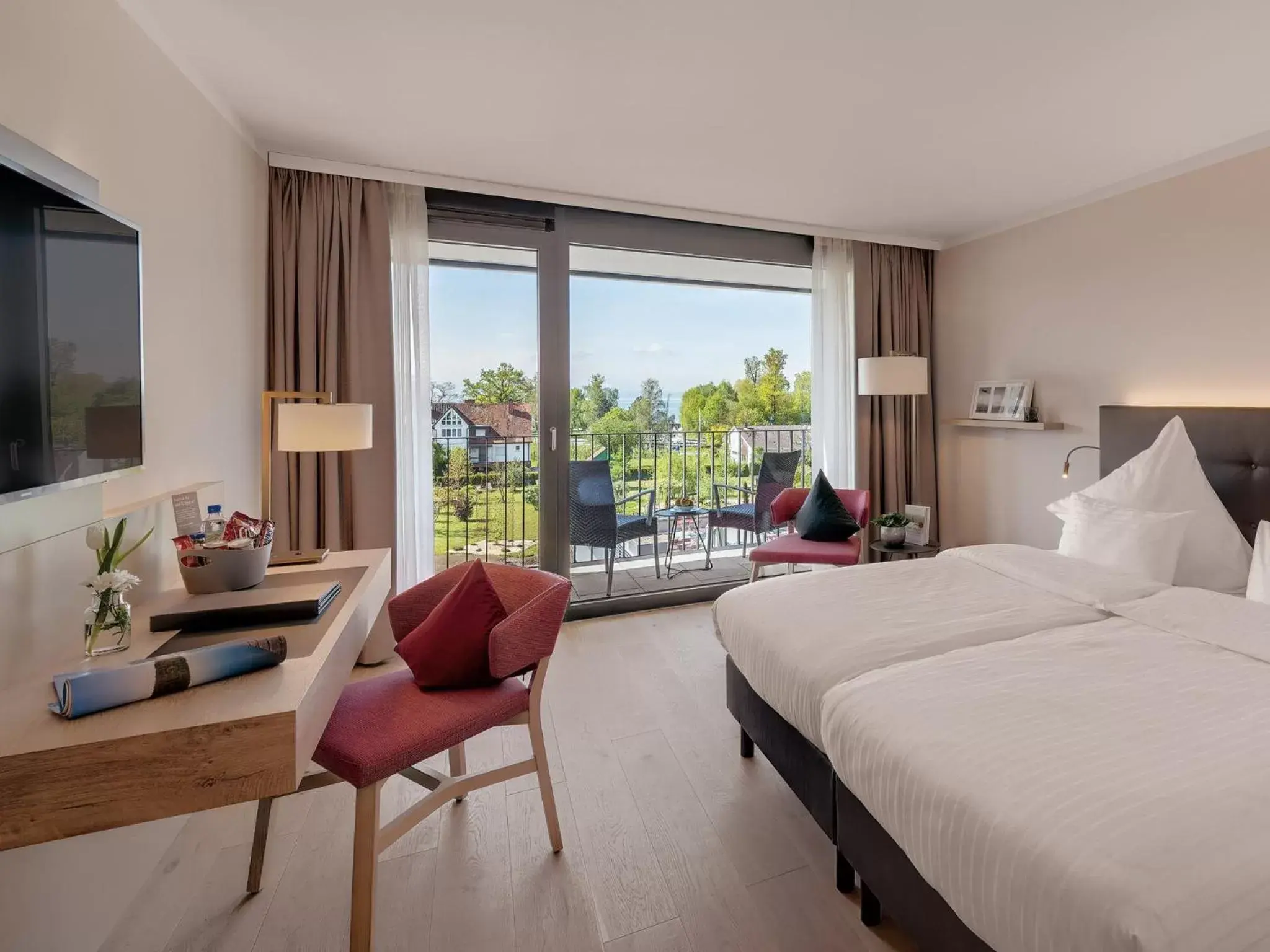 Deluxe Double Room with Balcony - single occupancy in Hotel Traube am See Deluxe Double Room with Balcony - single occupancy in Hotel Traube am See