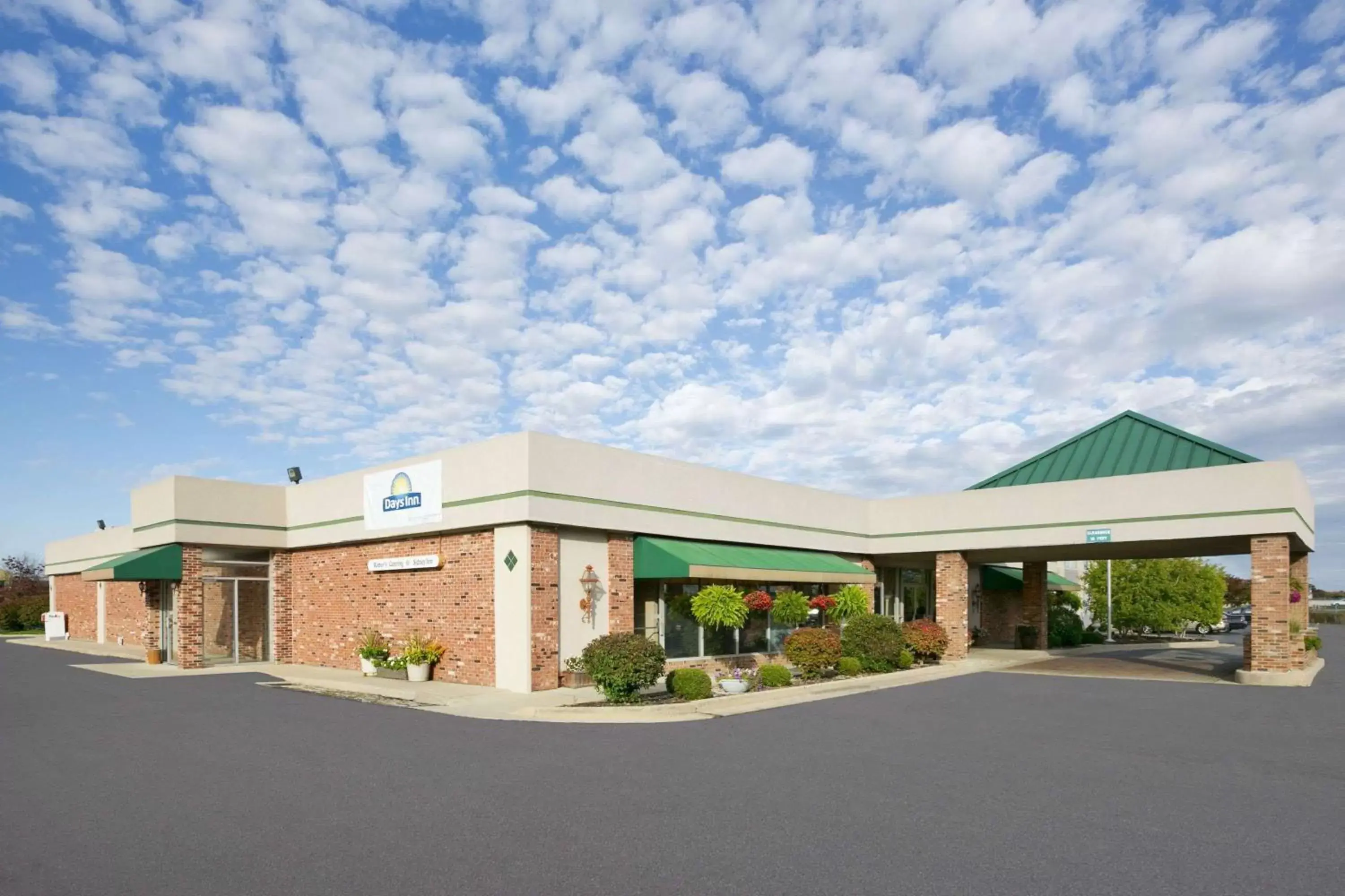 Days Inn by Wyndham Sidney OH Days Inn by Wyndham Sidney OH