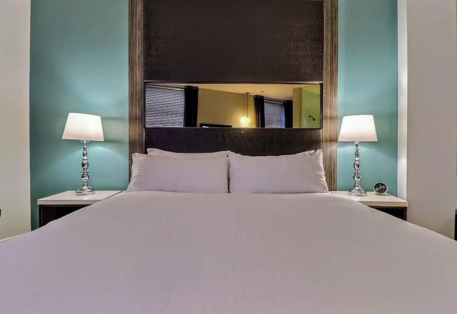 King Suite in St. James' Gate, Boutique Hotel King Suite in St. James' Gate, Boutique Hotel