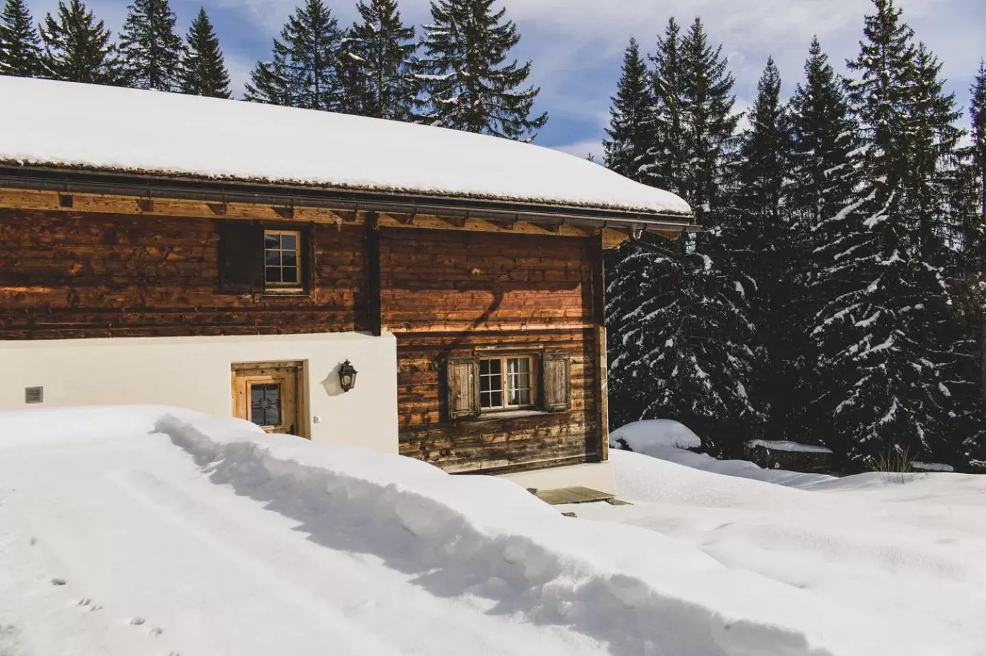 Three-Bedroom Chalet - single occupancy in Berghaus Alpenrösli Three-Bedroom Chalet - single occupancy in Berghaus Alpenrösli