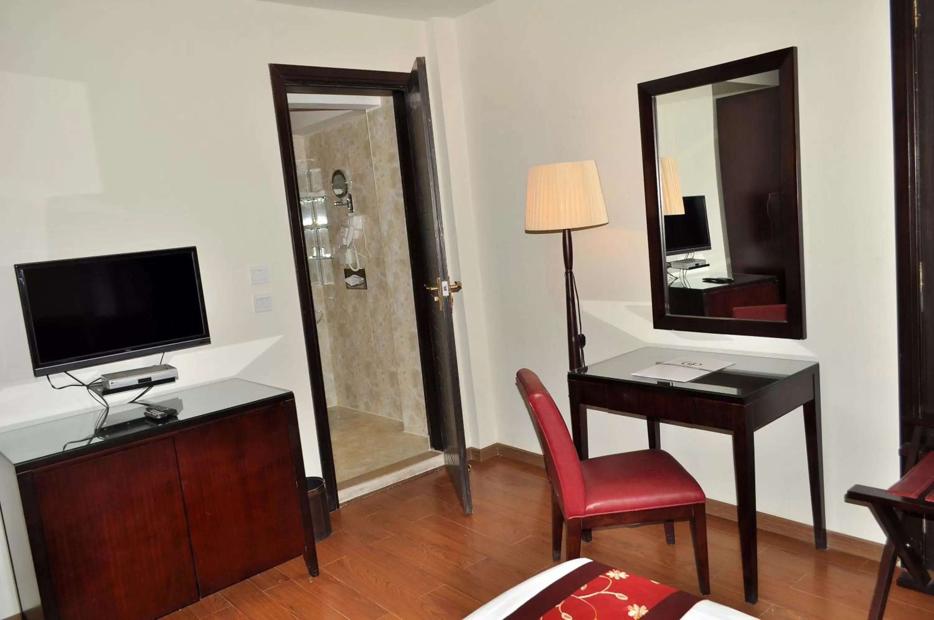 Standard Double or Twin Room - single occupancy in Golden Park Hotel Cairo, Heliopolis Standard Double or Twin Room - single occupancy in Golden Park Hotel Cairo, Heliopolis